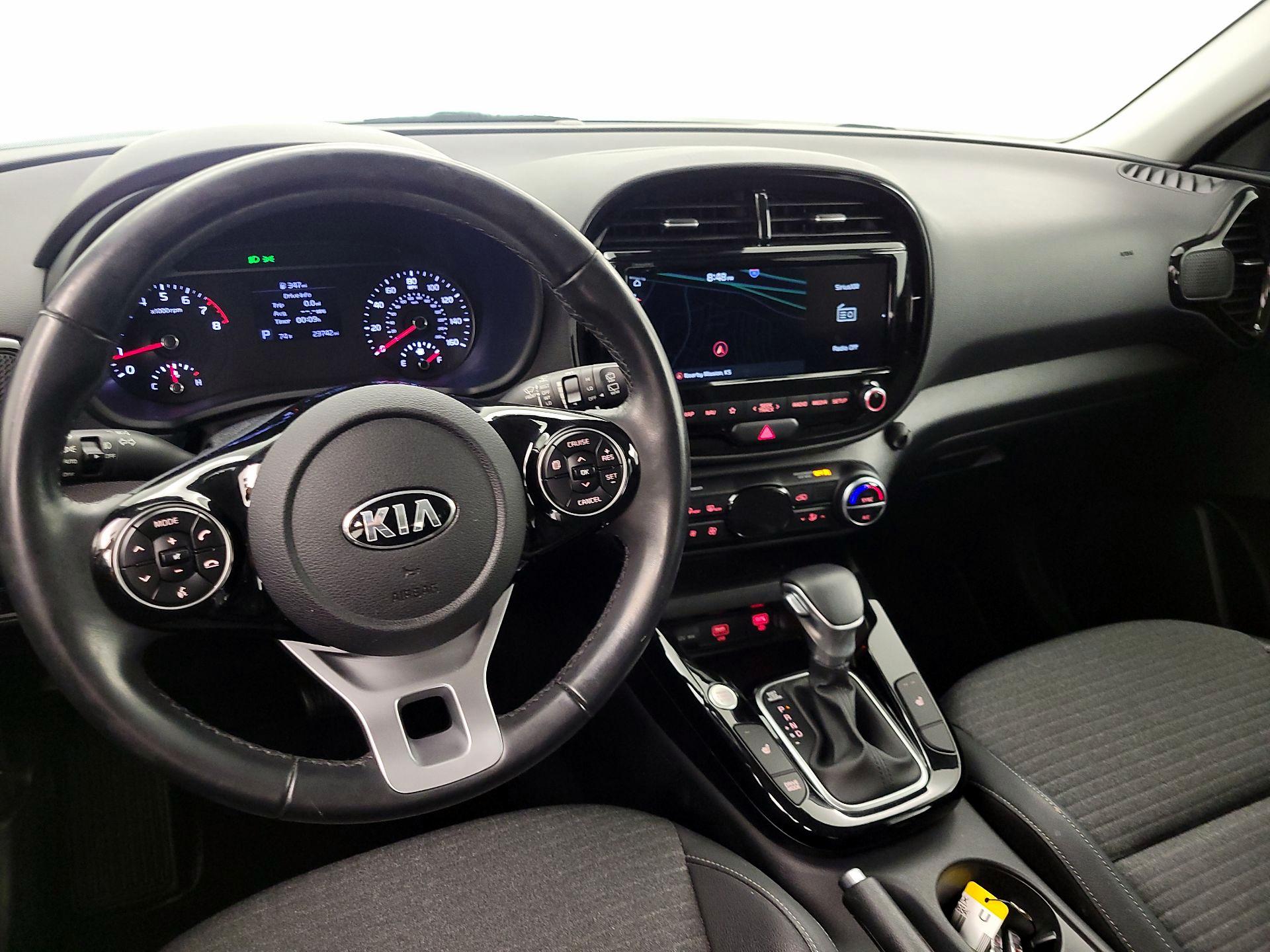 Thumbnail: 2020 Kia Soul - 9