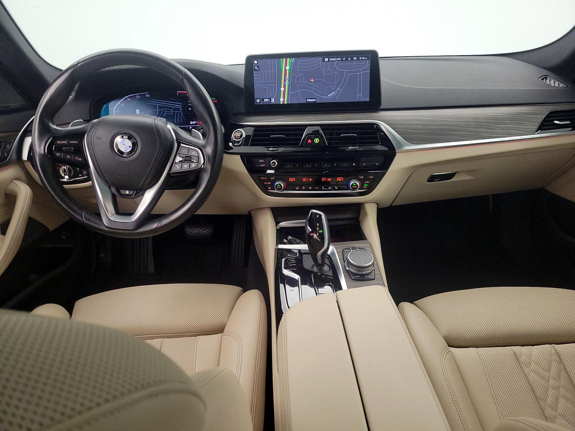 Thumbnail: 2022 BMW 5 Series - 9