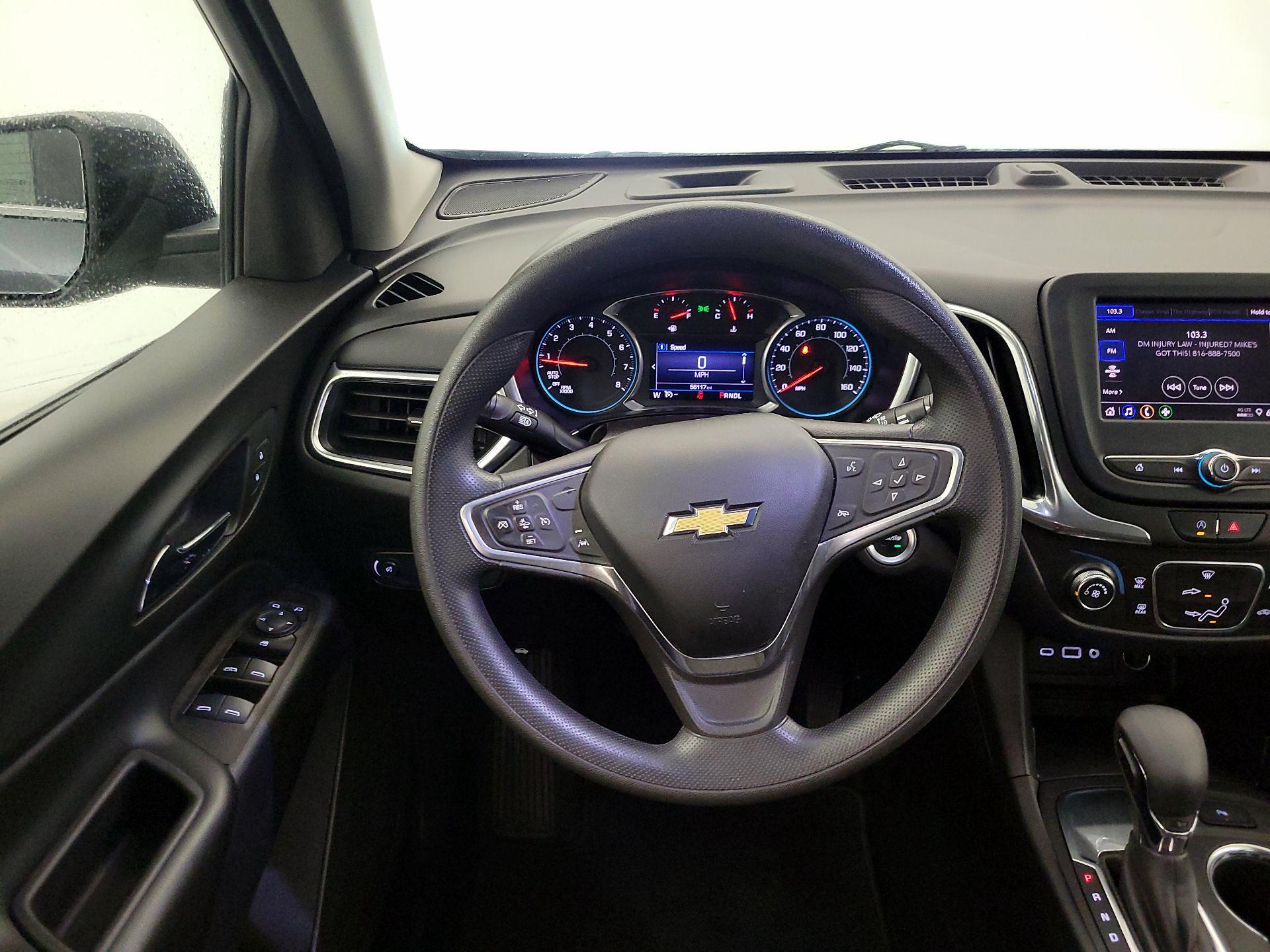 Thumbnail: 2022 Chevrolet Equinox - 10