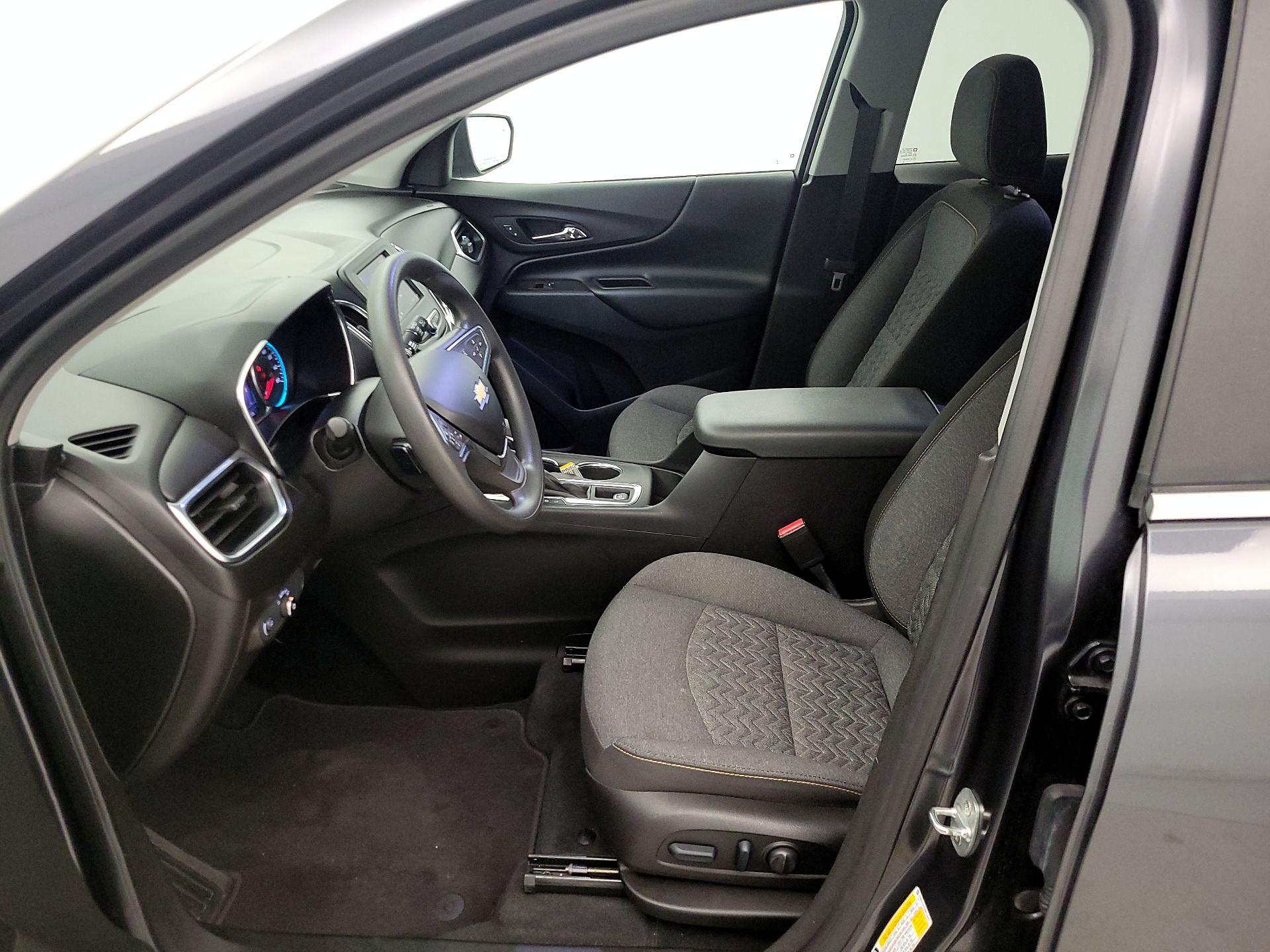 Thumbnail: 2022 Chevrolet Equinox - 11