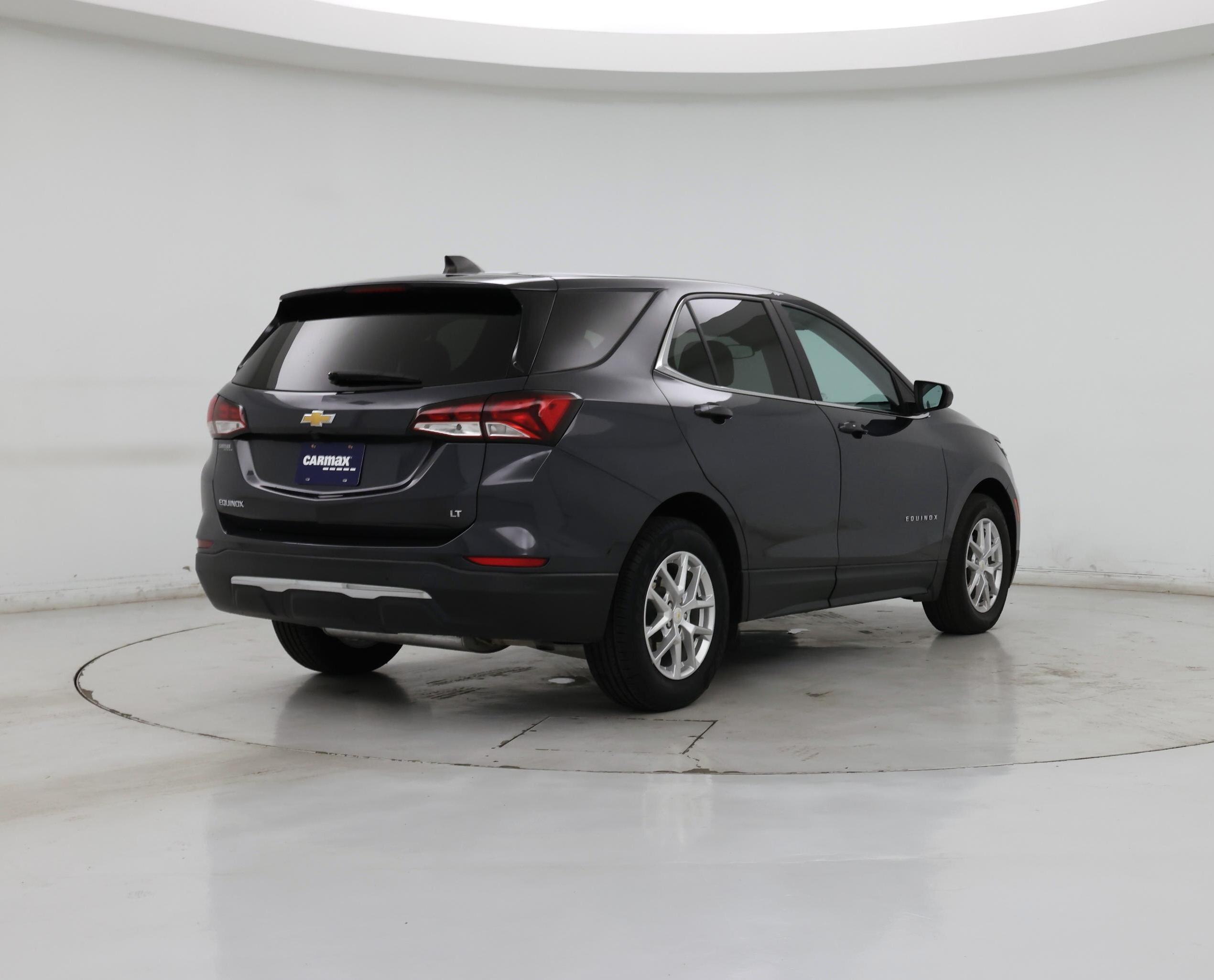 Thumbnail: 2022 Chevrolet Equinox - 8