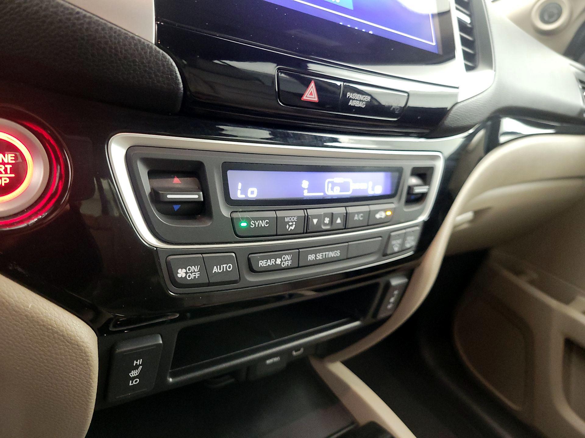 Thumbnail: 2019 Honda Ridgeline - 16