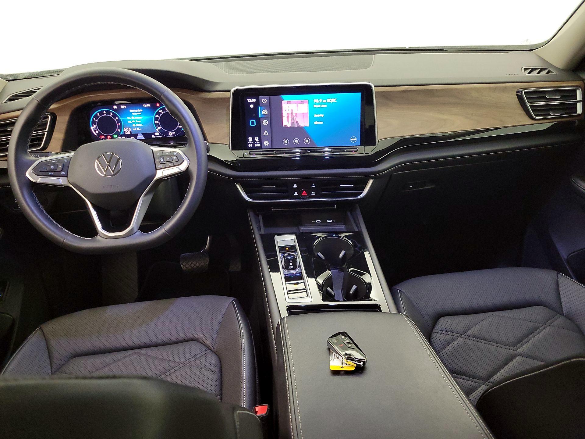 Thumbnail: 2024 Volkswagen Atlas - 9