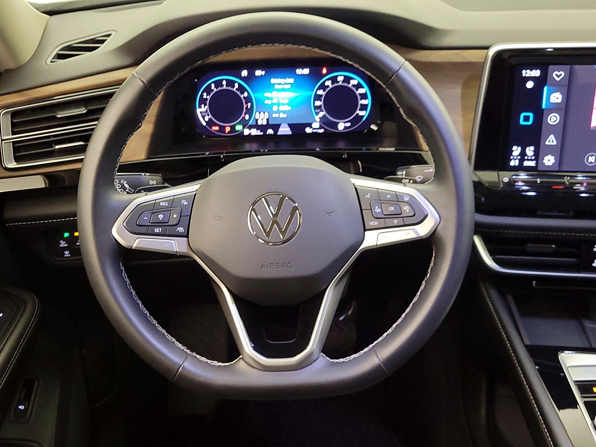 Thumbnail: 2024 Volkswagen Atlas - 10