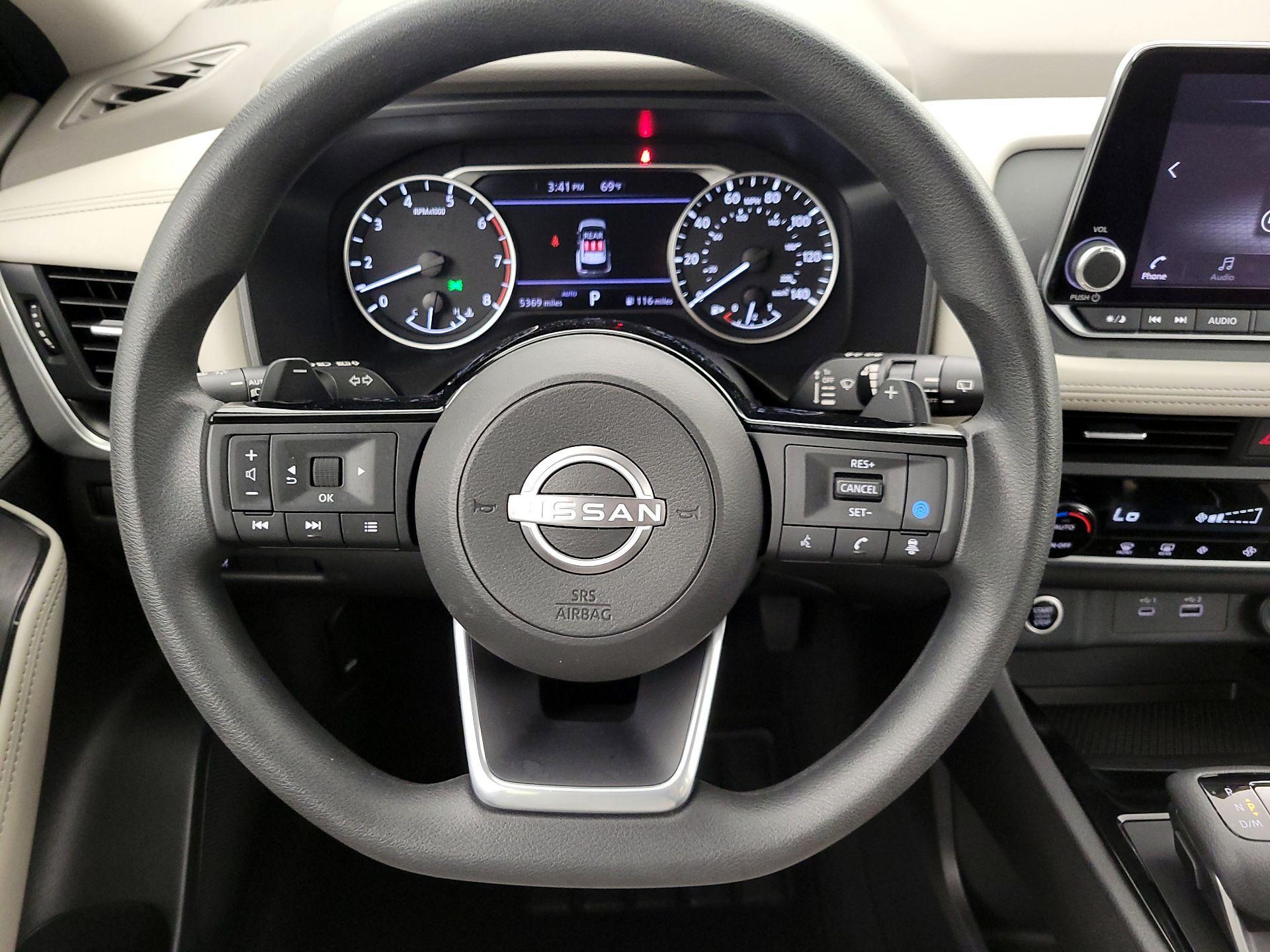 Thumbnail: 2023 Nissan Rogue - 10