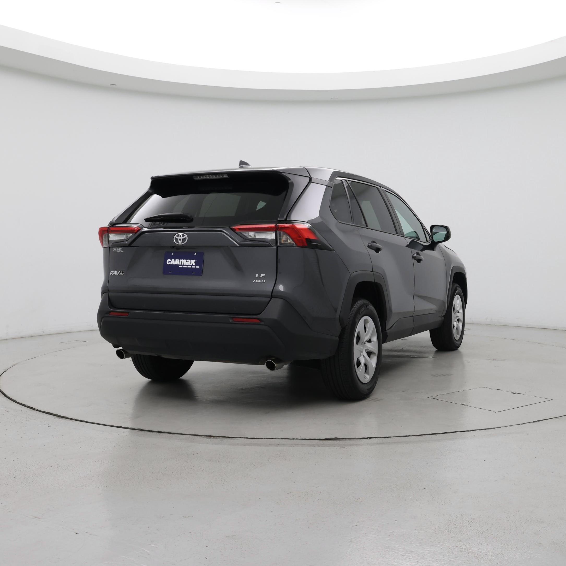 Thumbnail: 2024 Toyota RAV4 - 8