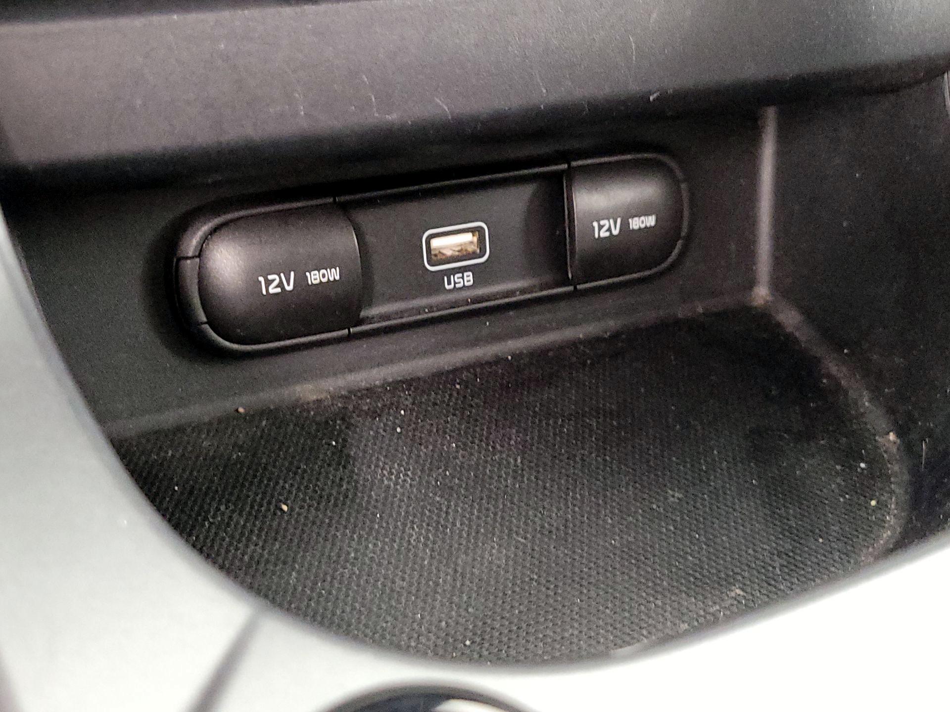 Thumbnail: 2021 Kia Seltos - 18