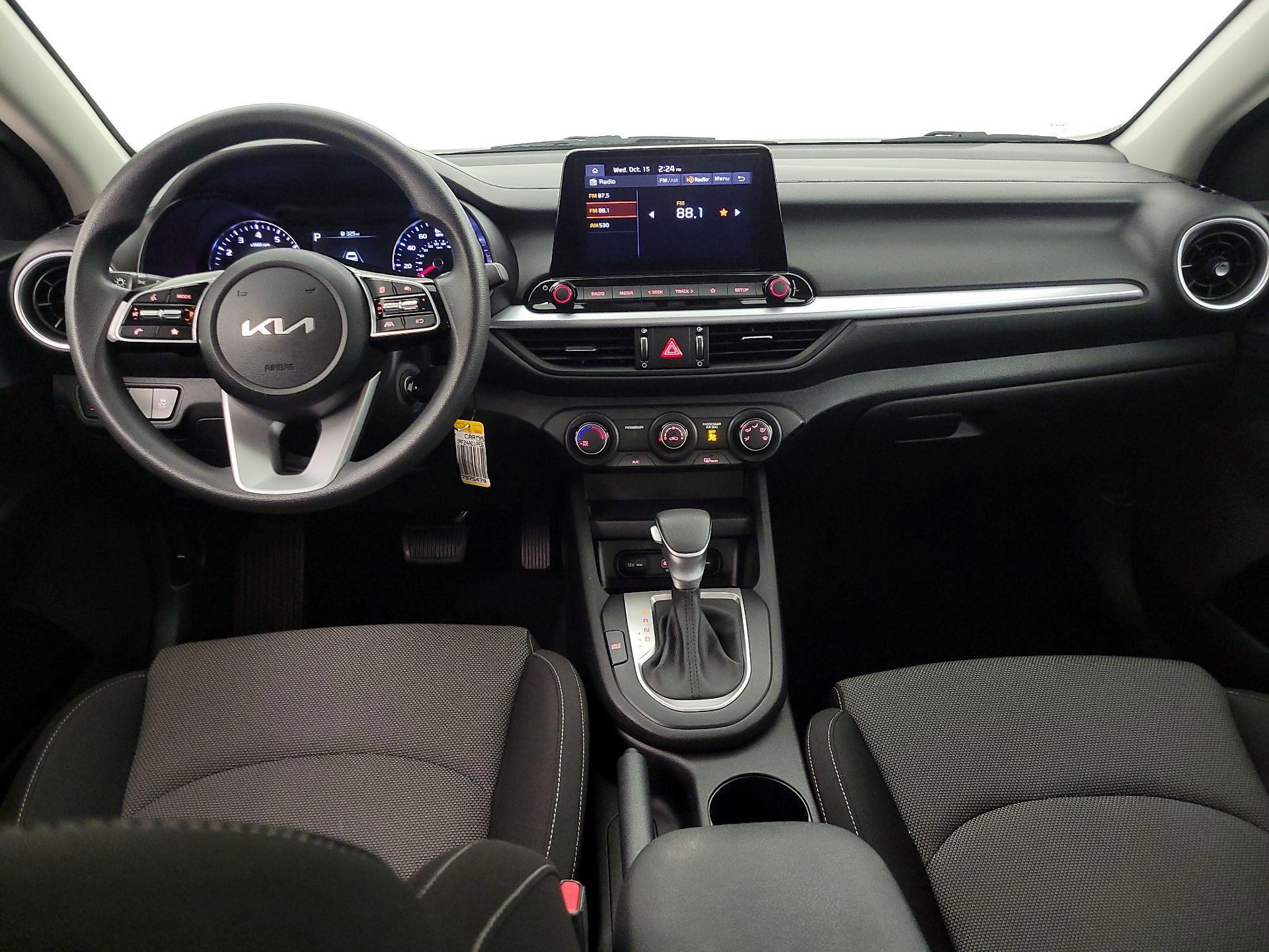Thumbnail: 2023 Kia Forte - 9