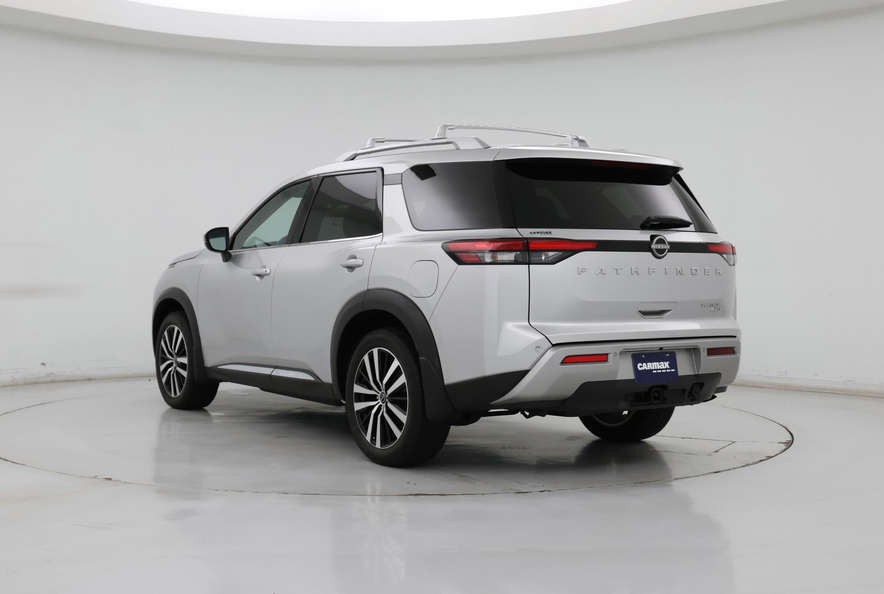 Thumbnail: 2024 Nissan Pathfinder - 2