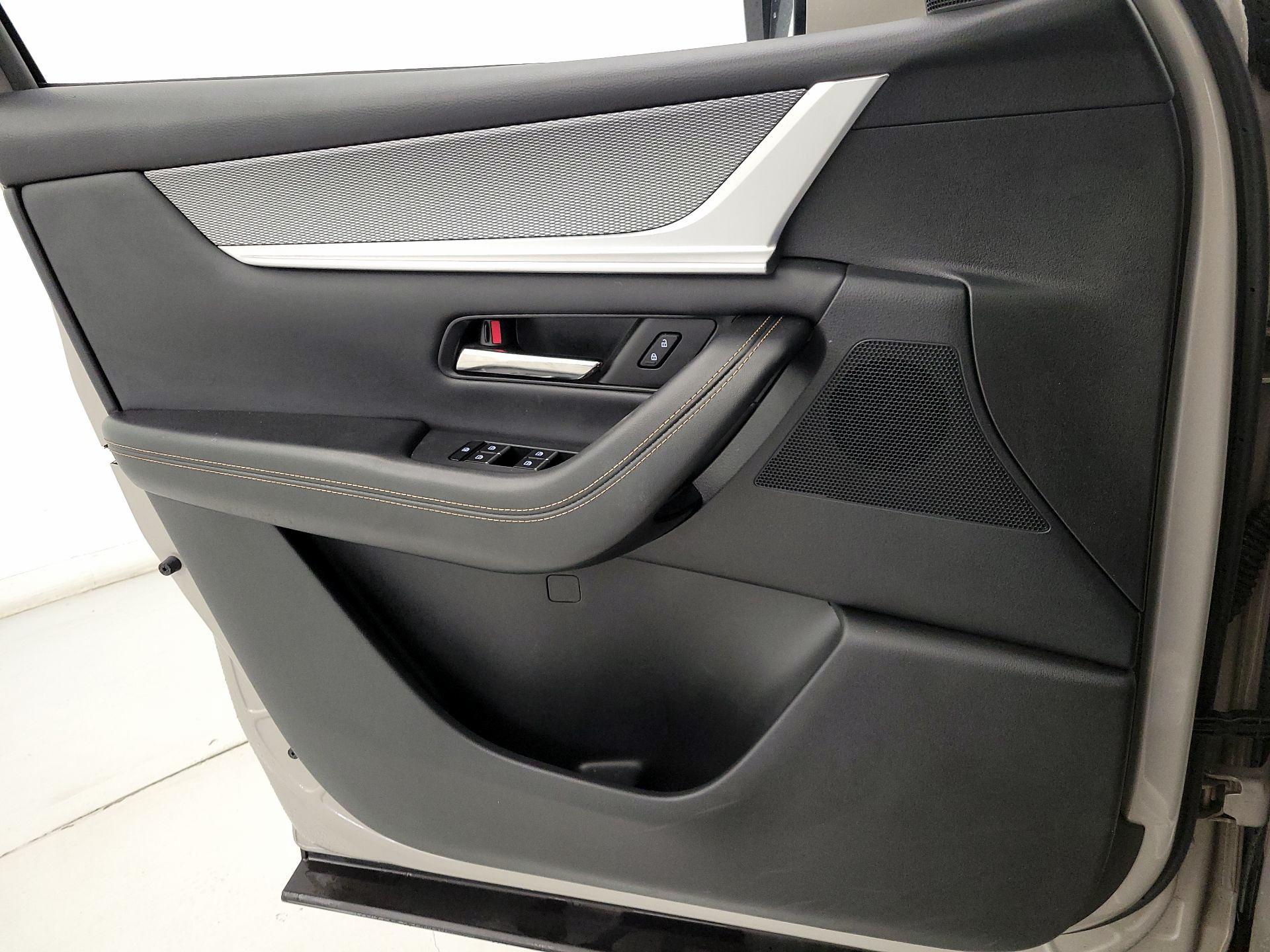 Thumbnail: 2024 Mazda CX-90 - 12