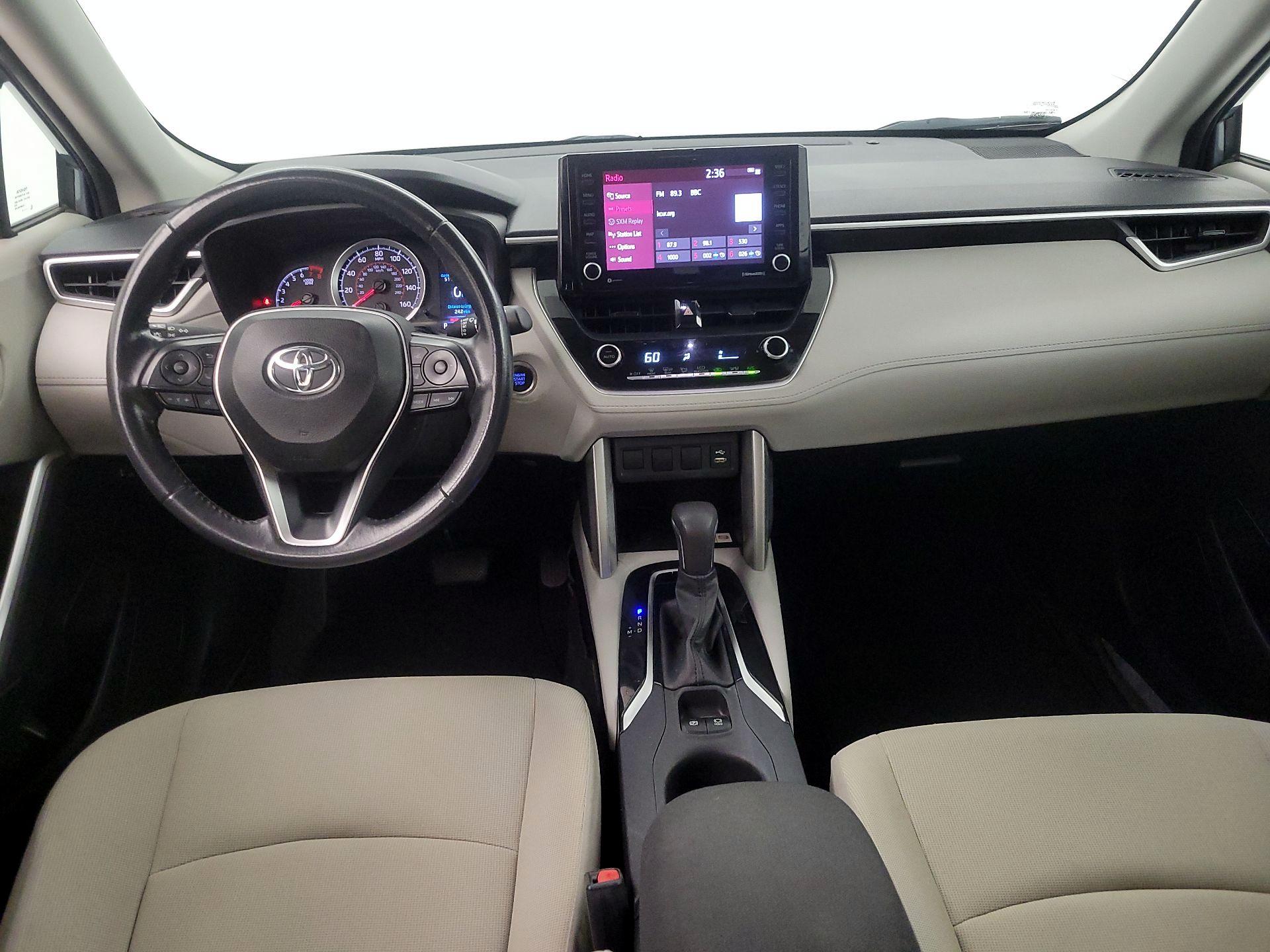 Thumbnail: 2022 Toyota Corolla Cross - 9