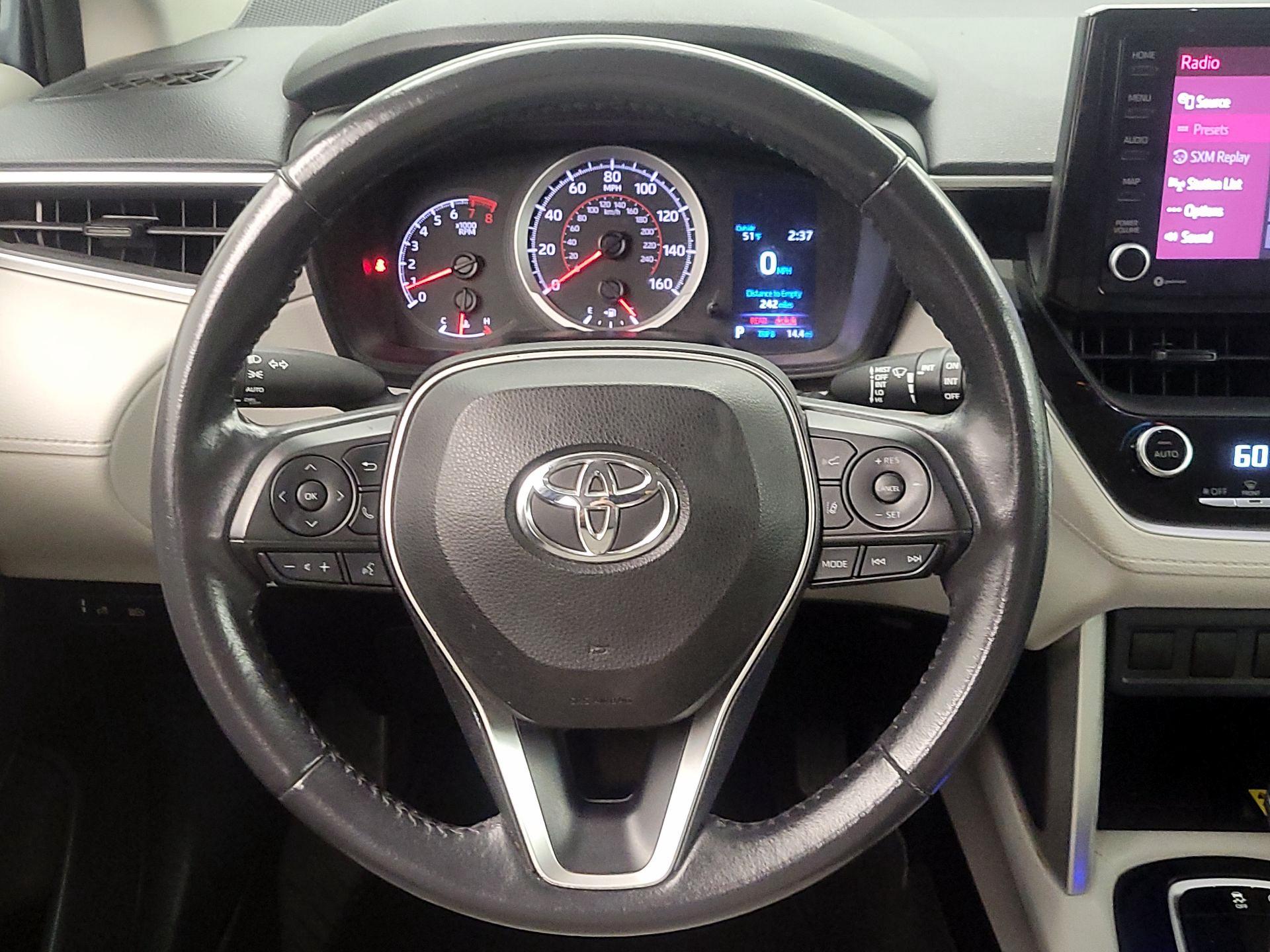 Thumbnail: 2022 Toyota Corolla Cross - 10