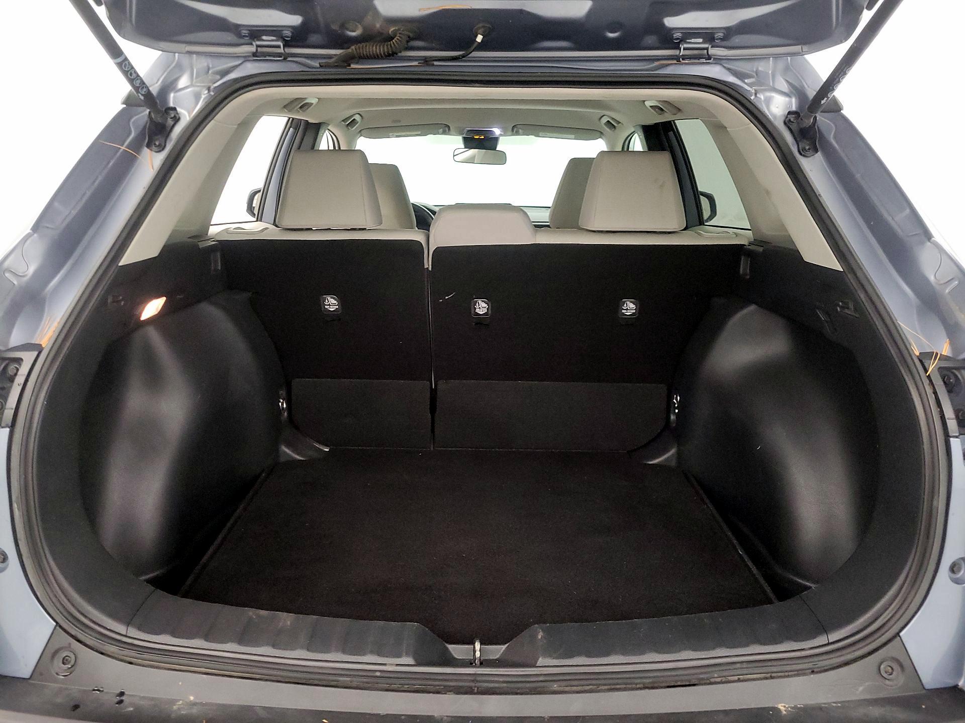 Thumbnail: 2022 Toyota Corolla Cross - 20