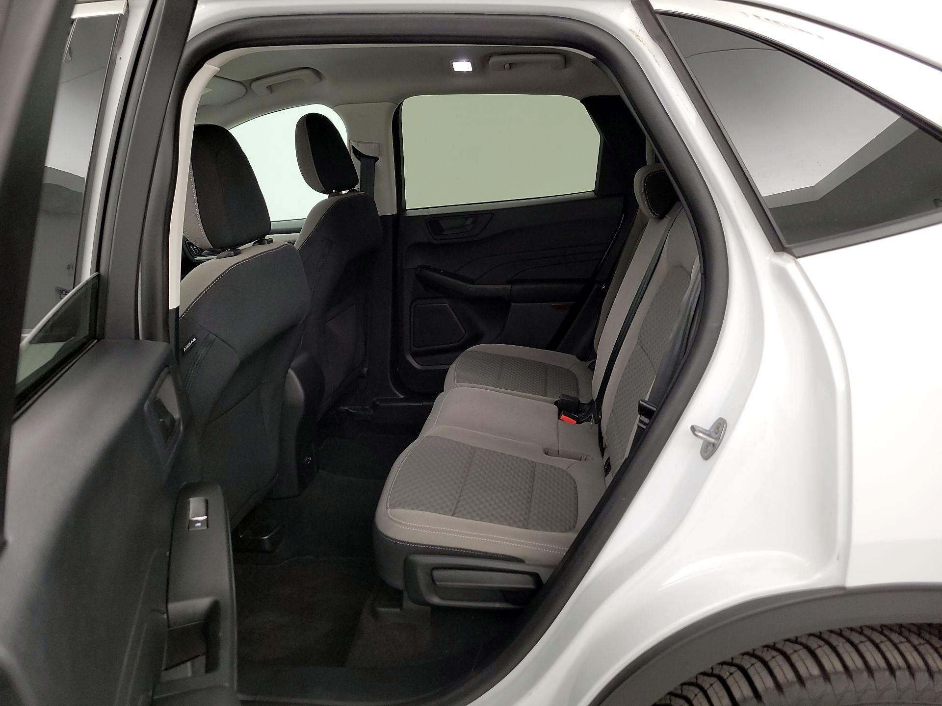 Thumbnail: 2022 Ford Escape - 19