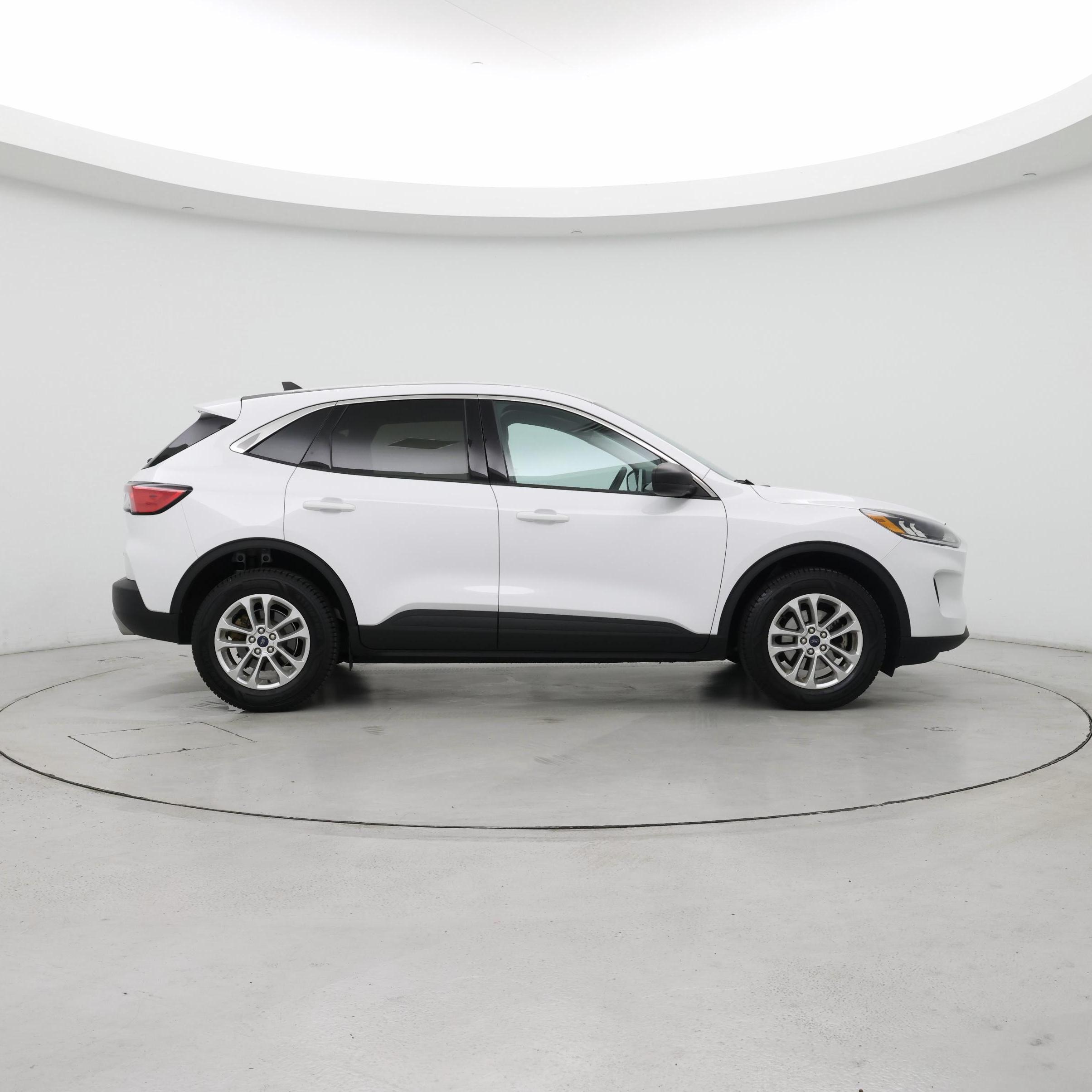 Thumbnail: 2022 Ford Escape - 7