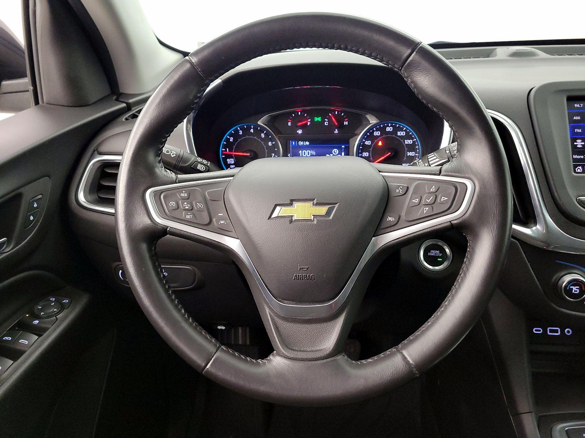 Thumbnail: 2022 Chevrolet Equinox - 10