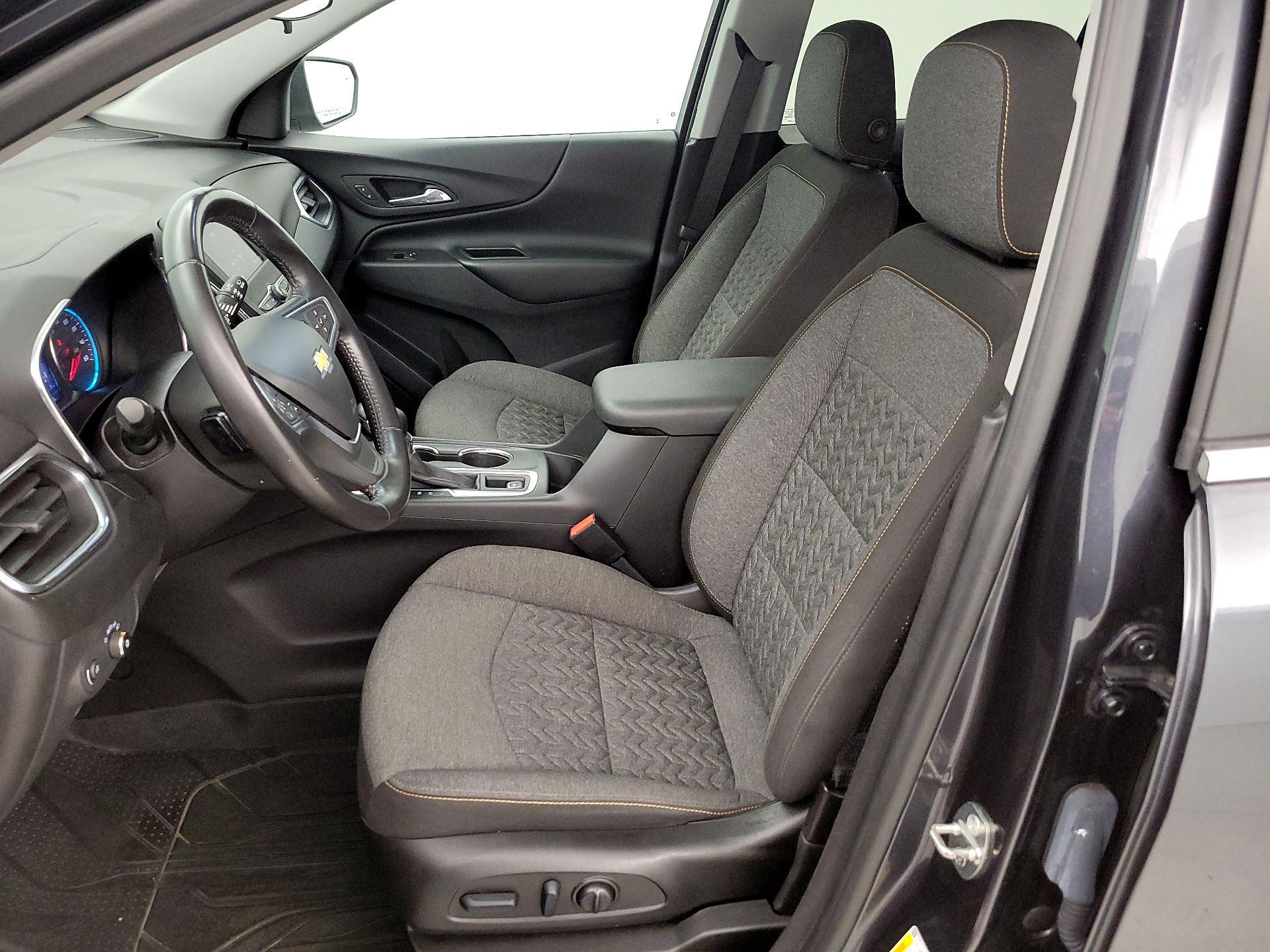 Thumbnail: 2022 Chevrolet Equinox - 11