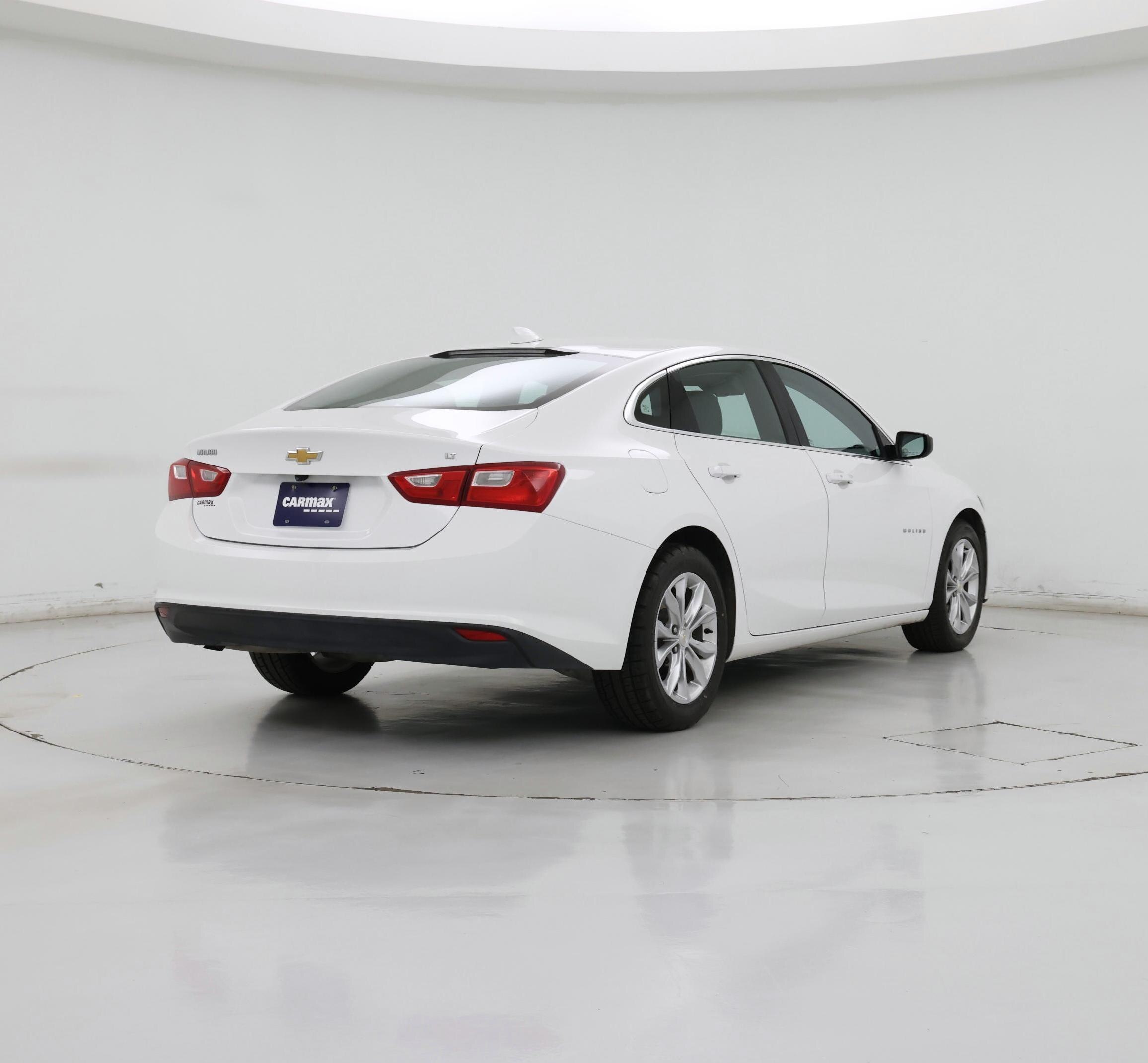 Thumbnail: 2023 Chevrolet Malibu - 8