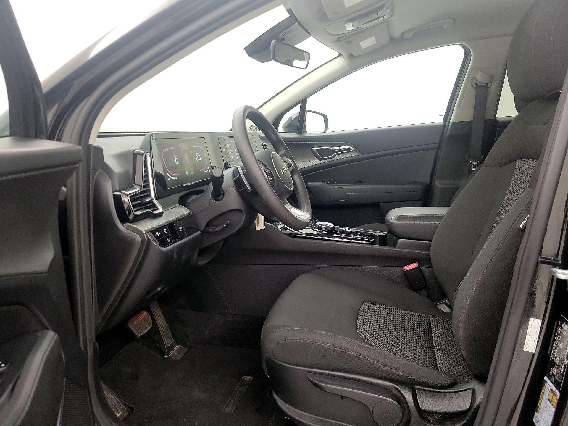 Thumbnail: 2023 Kia Sportage - 11