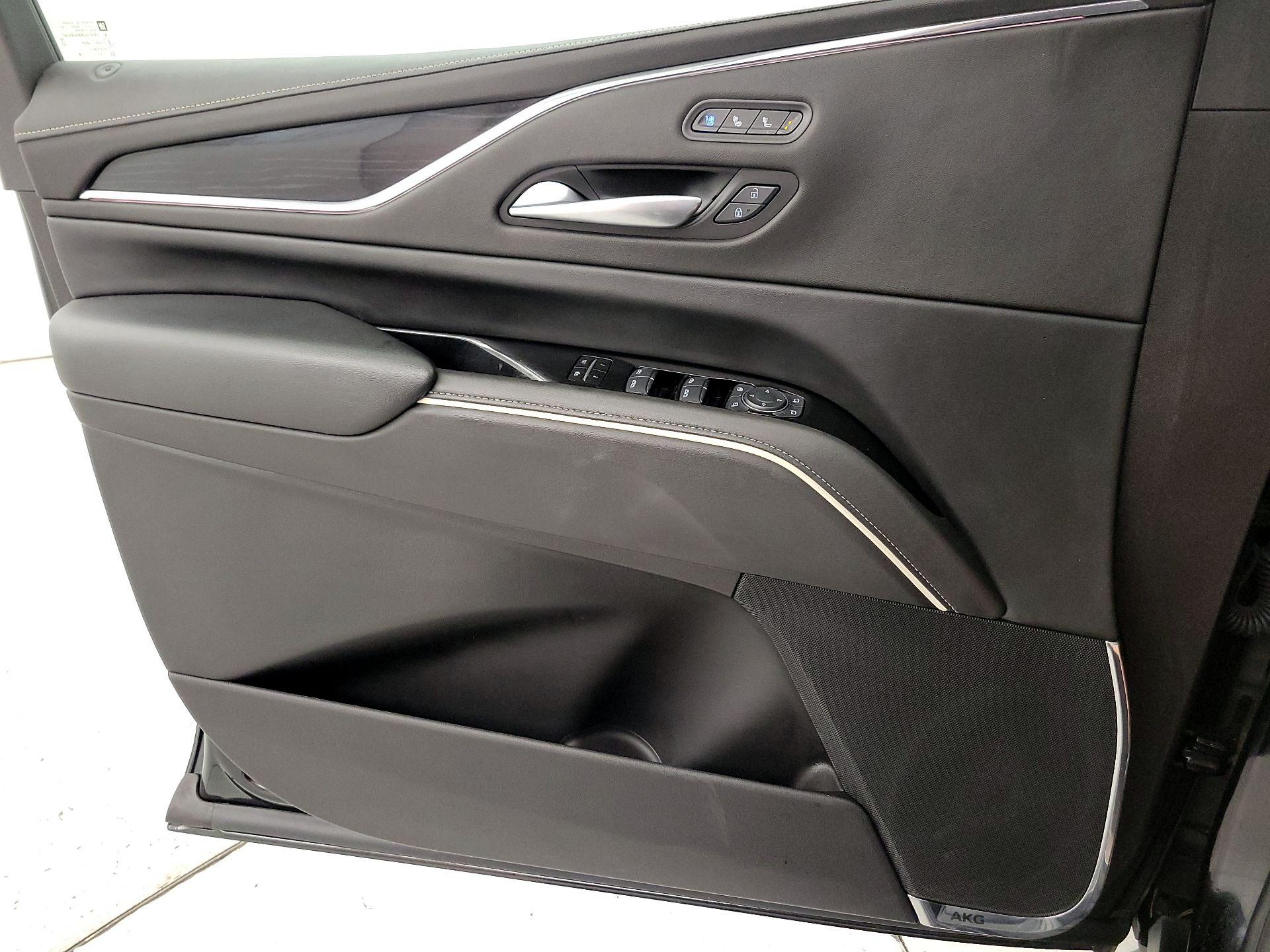 Thumbnail: 2024 Cadillac Escalade - 12