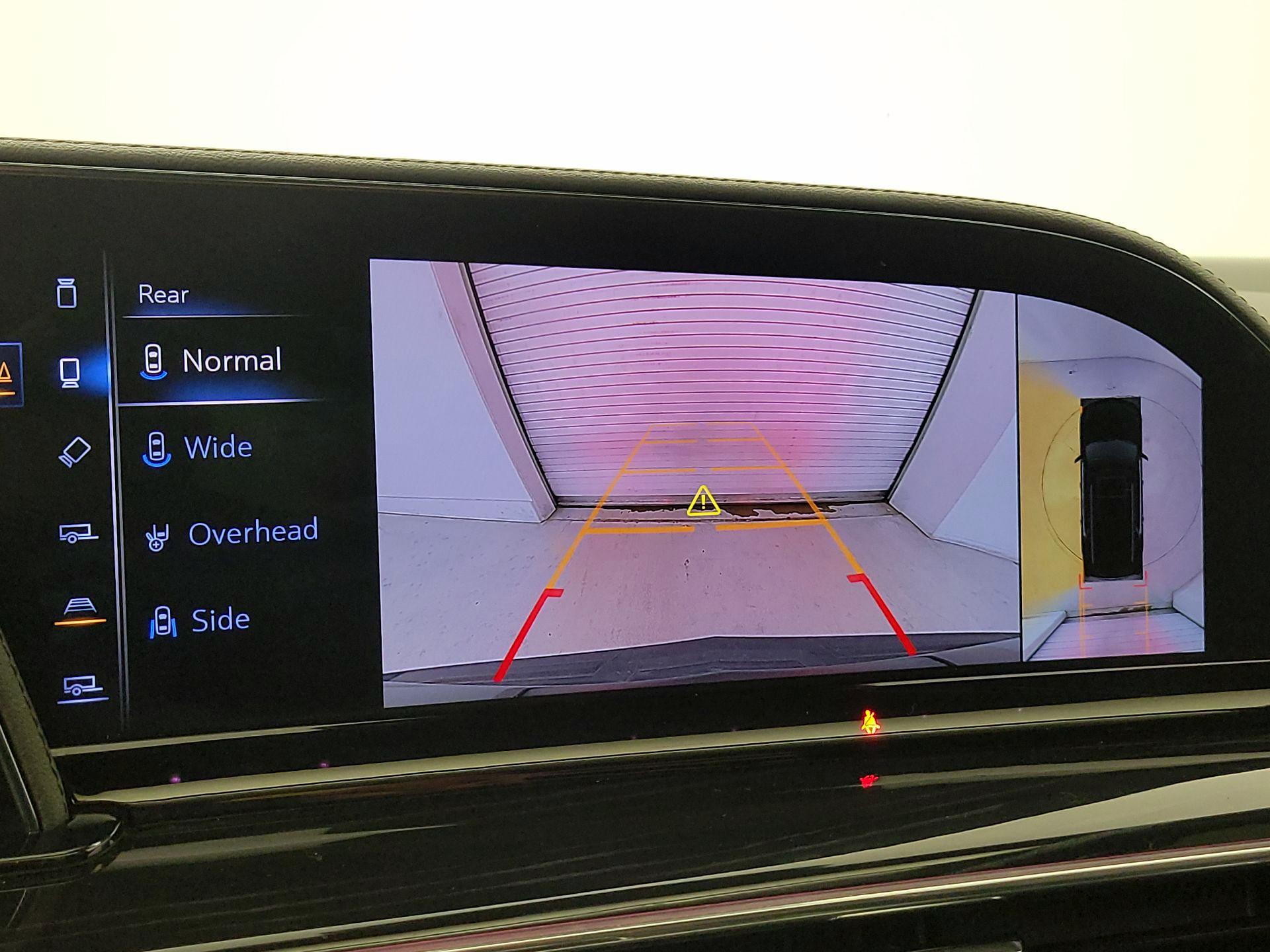 Thumbnail: 2024 Cadillac Escalade - 15