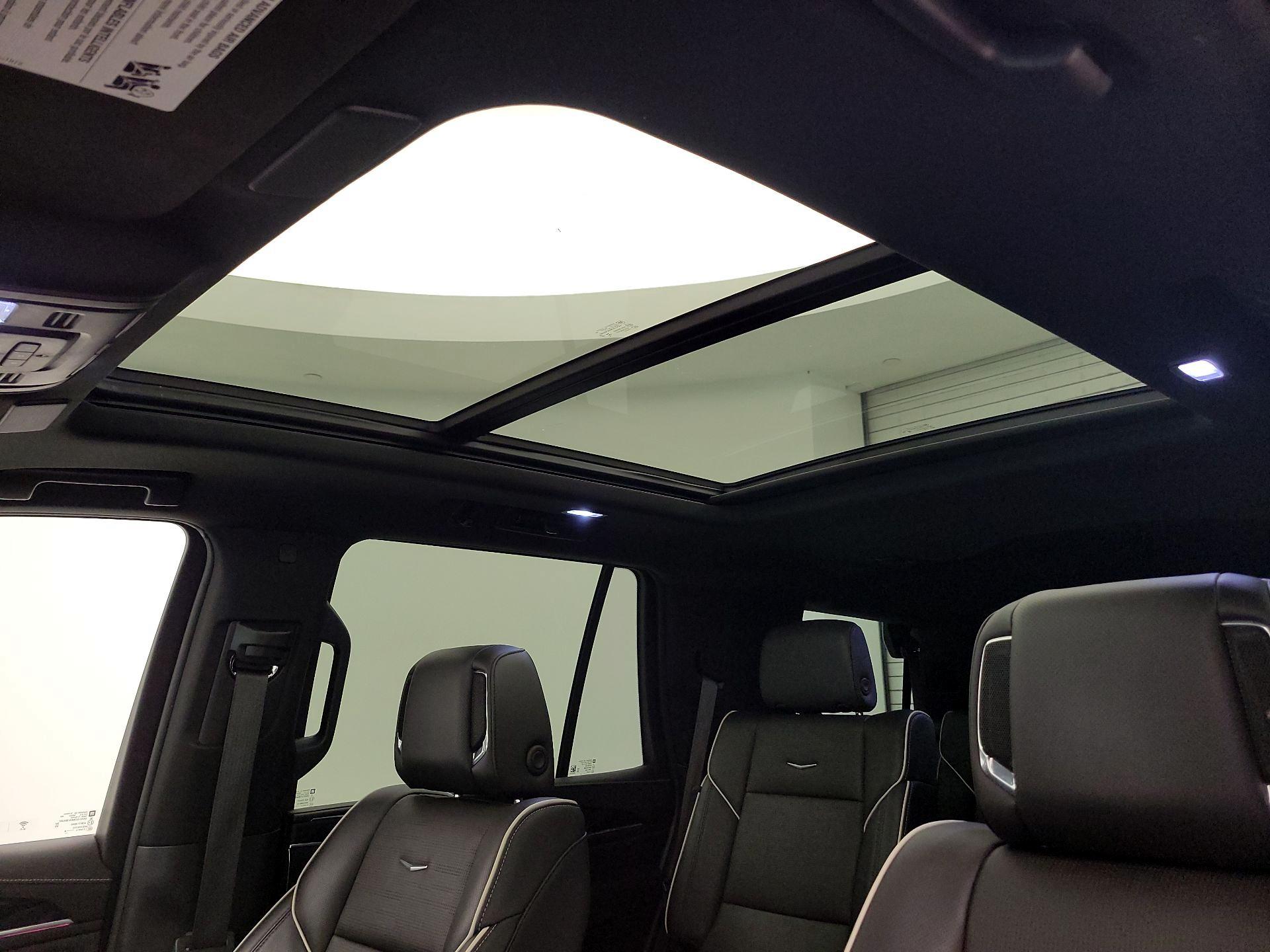 Thumbnail: 2024 Cadillac Escalade - 20