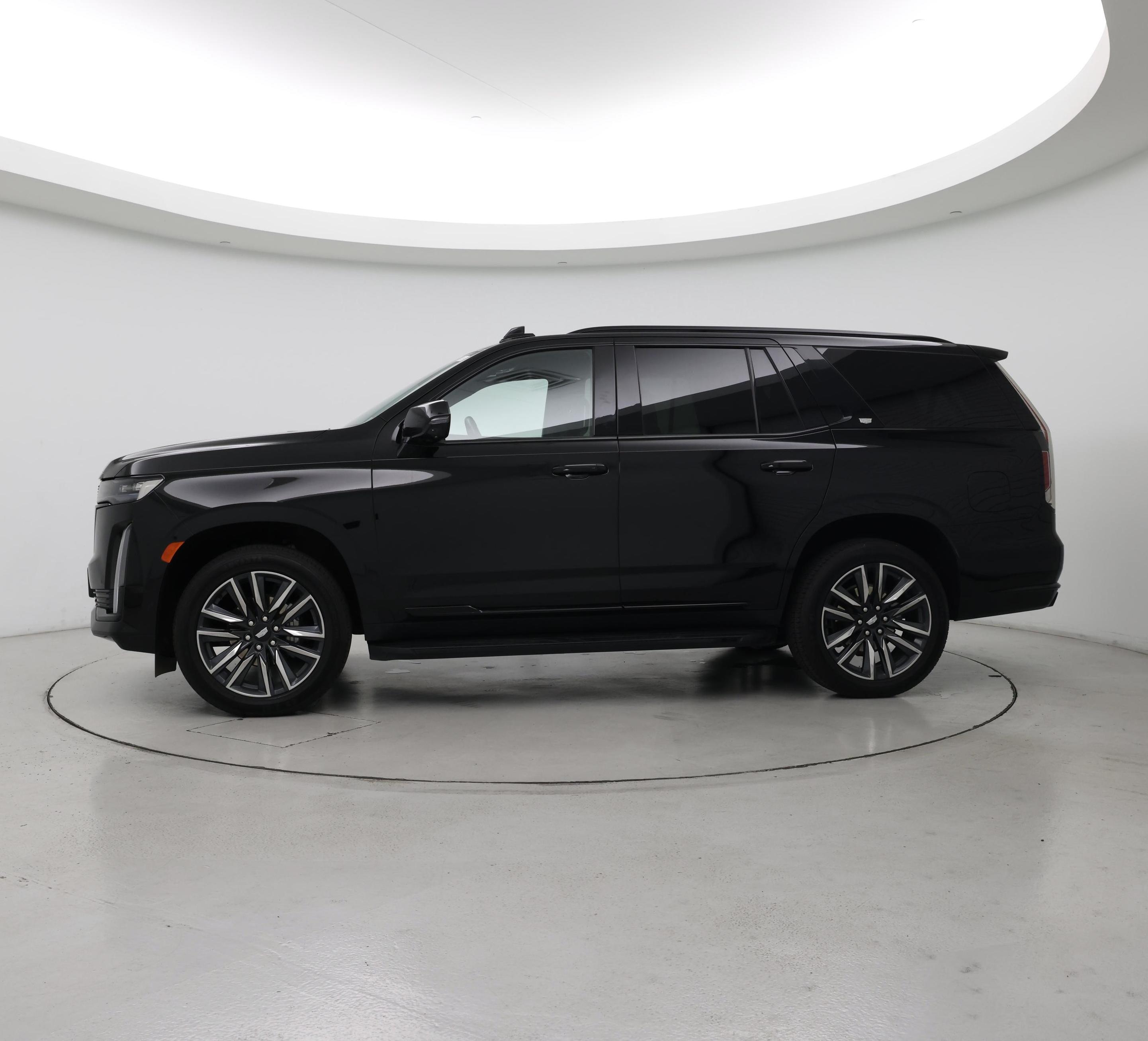 Thumbnail: 2024 Cadillac Escalade - 3