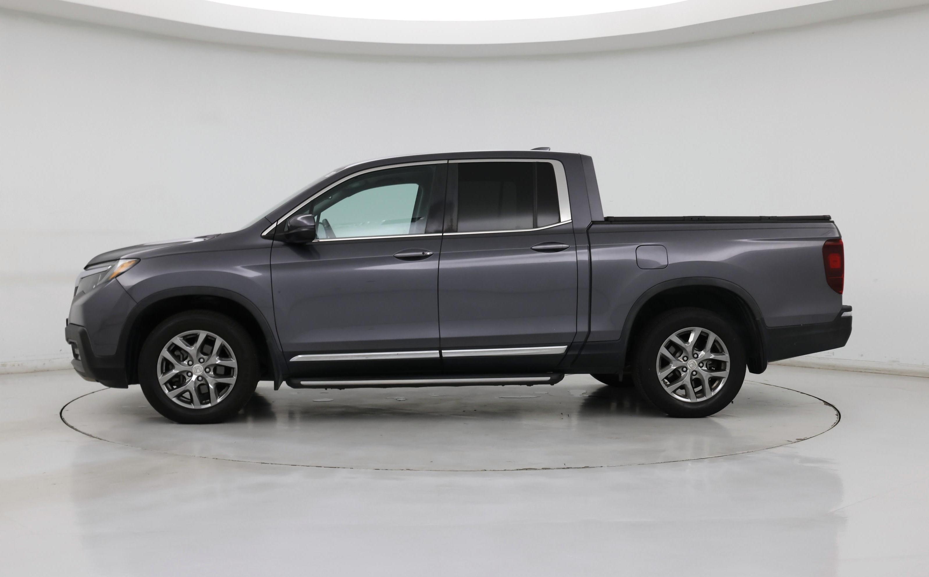Thumbnail: 2017 Honda Ridgeline - 3