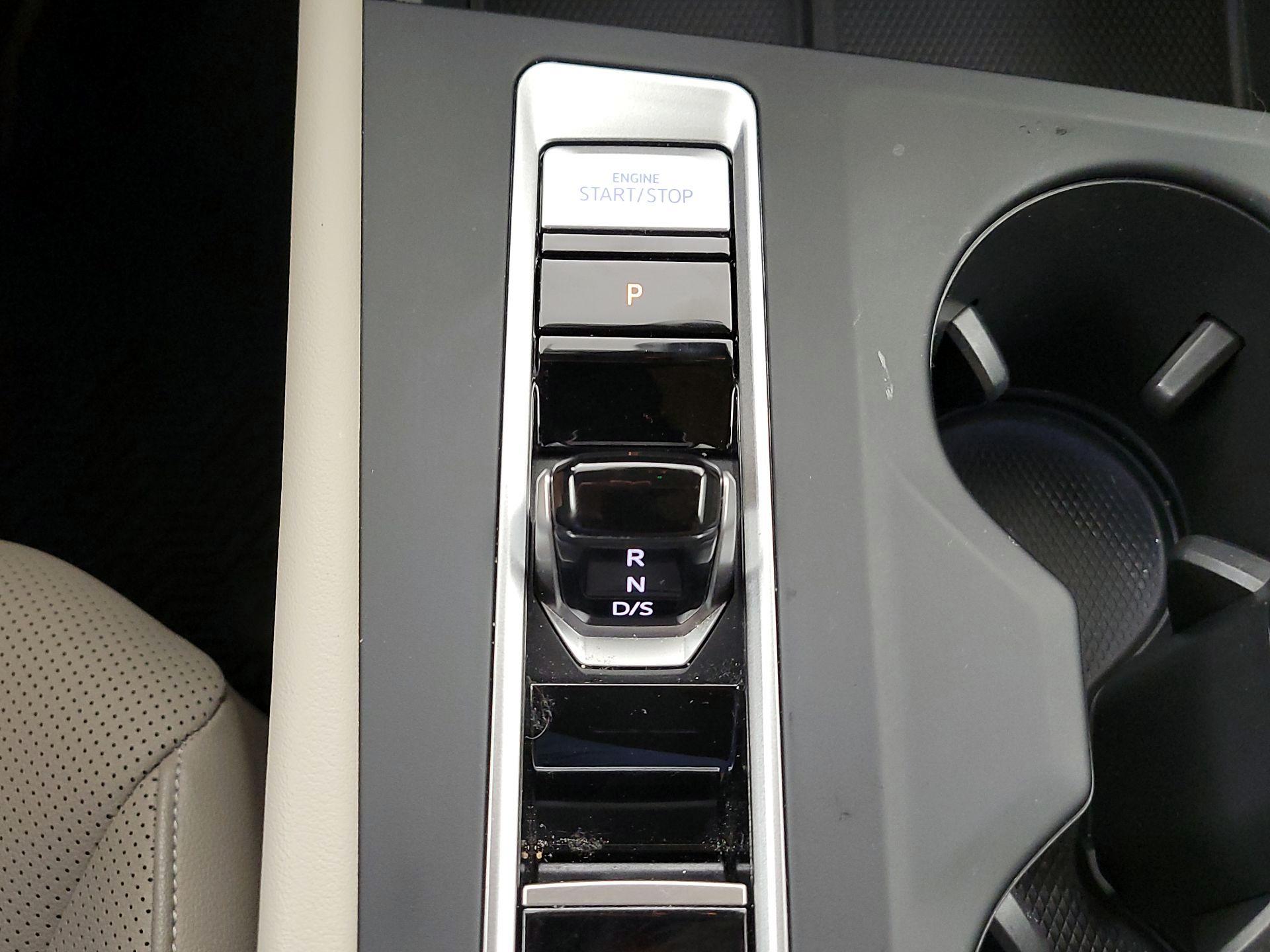 Thumbnail: 2024 Volkswagen Atlas - 17