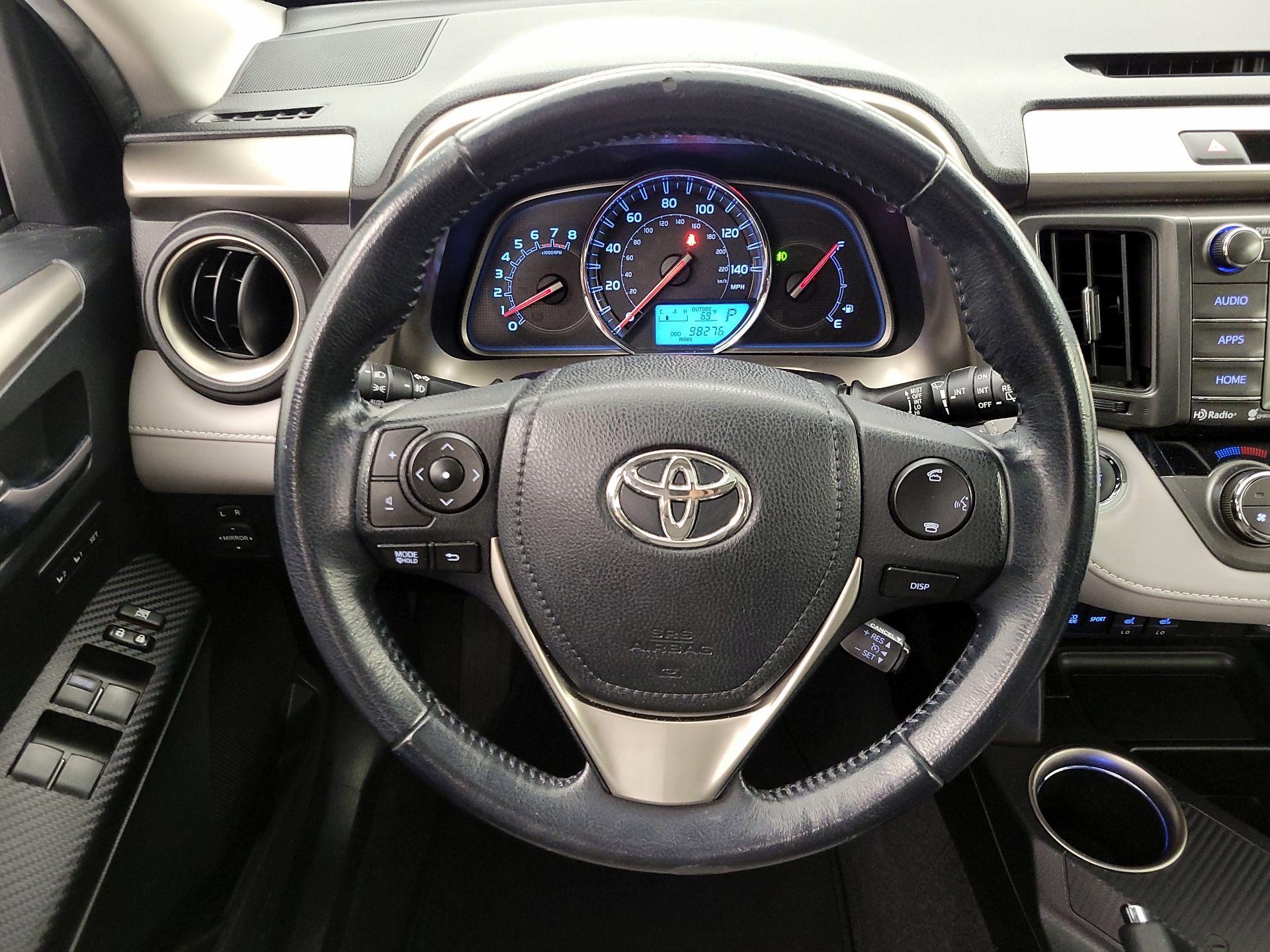 Thumbnail: 2015 Toyota RAV4 - 10