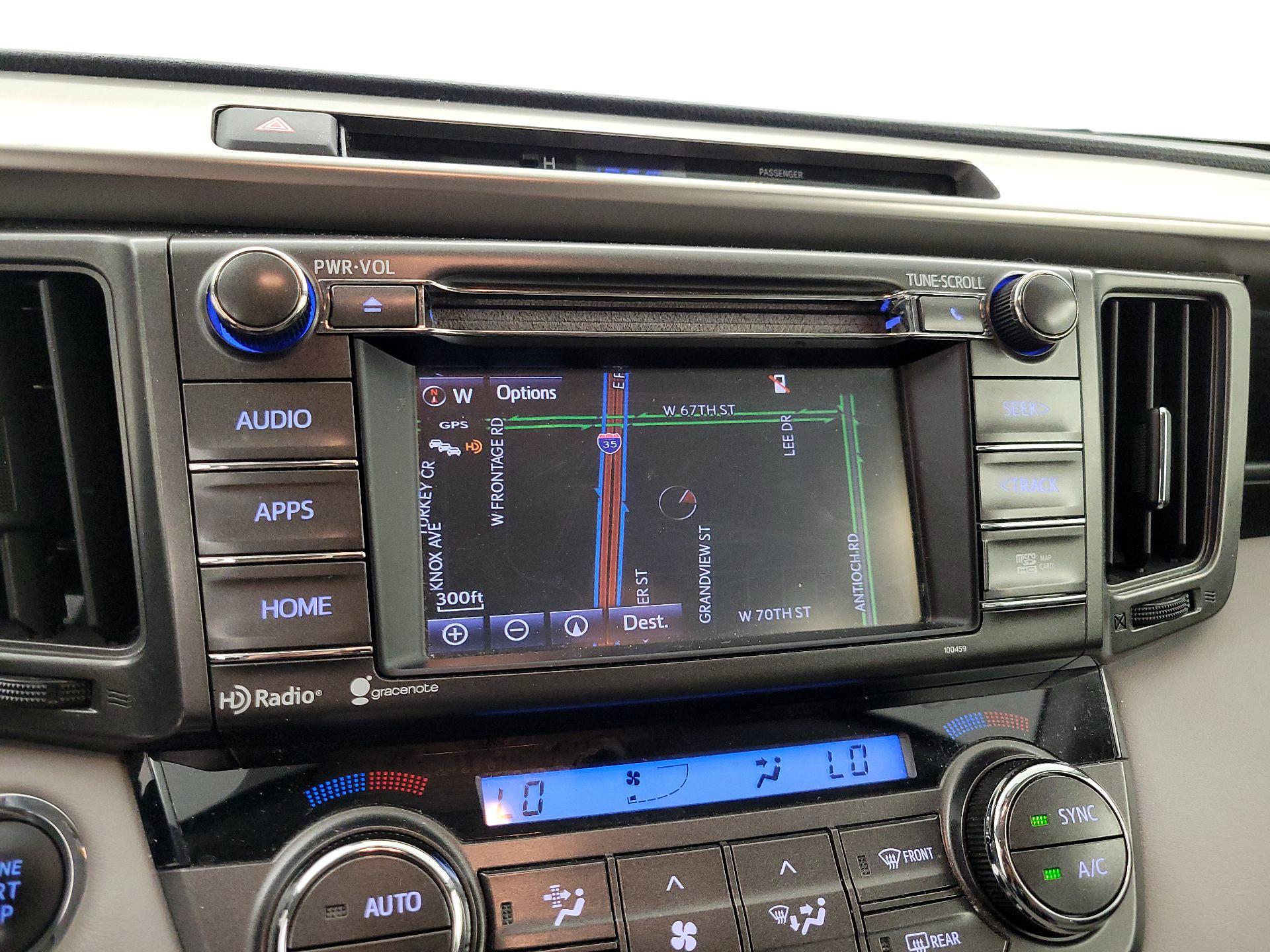 Thumbnail: 2015 Toyota RAV4 - 14