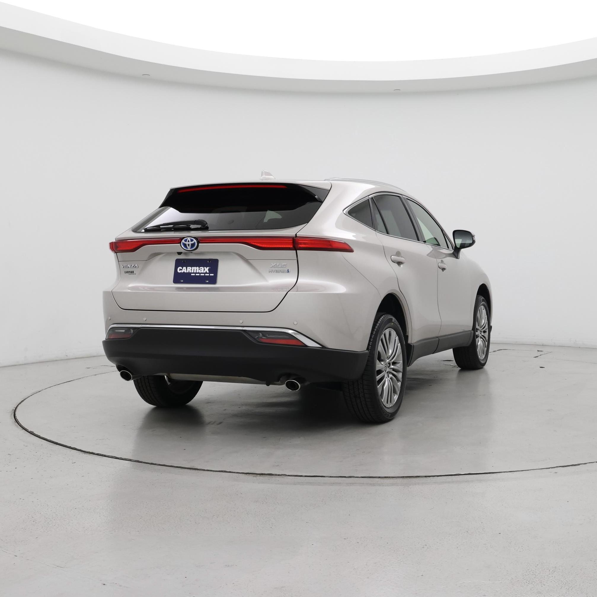 Thumbnail: 2022 Toyota Venza - 8