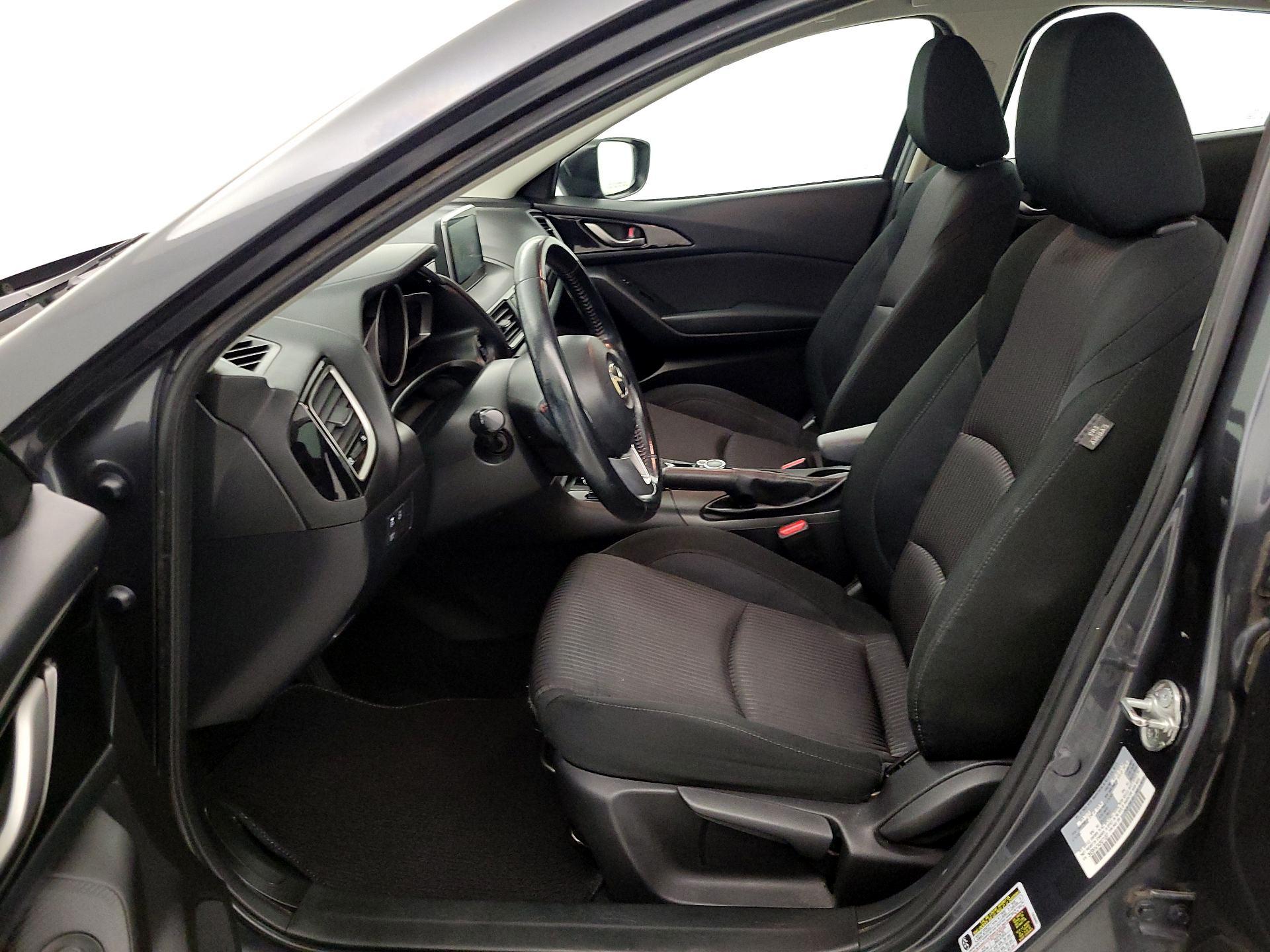Thumbnail: 2016 Mazda Mazda3 - 11