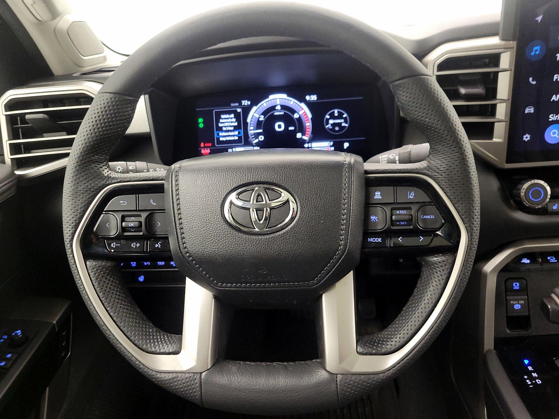 Thumbnail: 2024 Toyota Tundra - 10