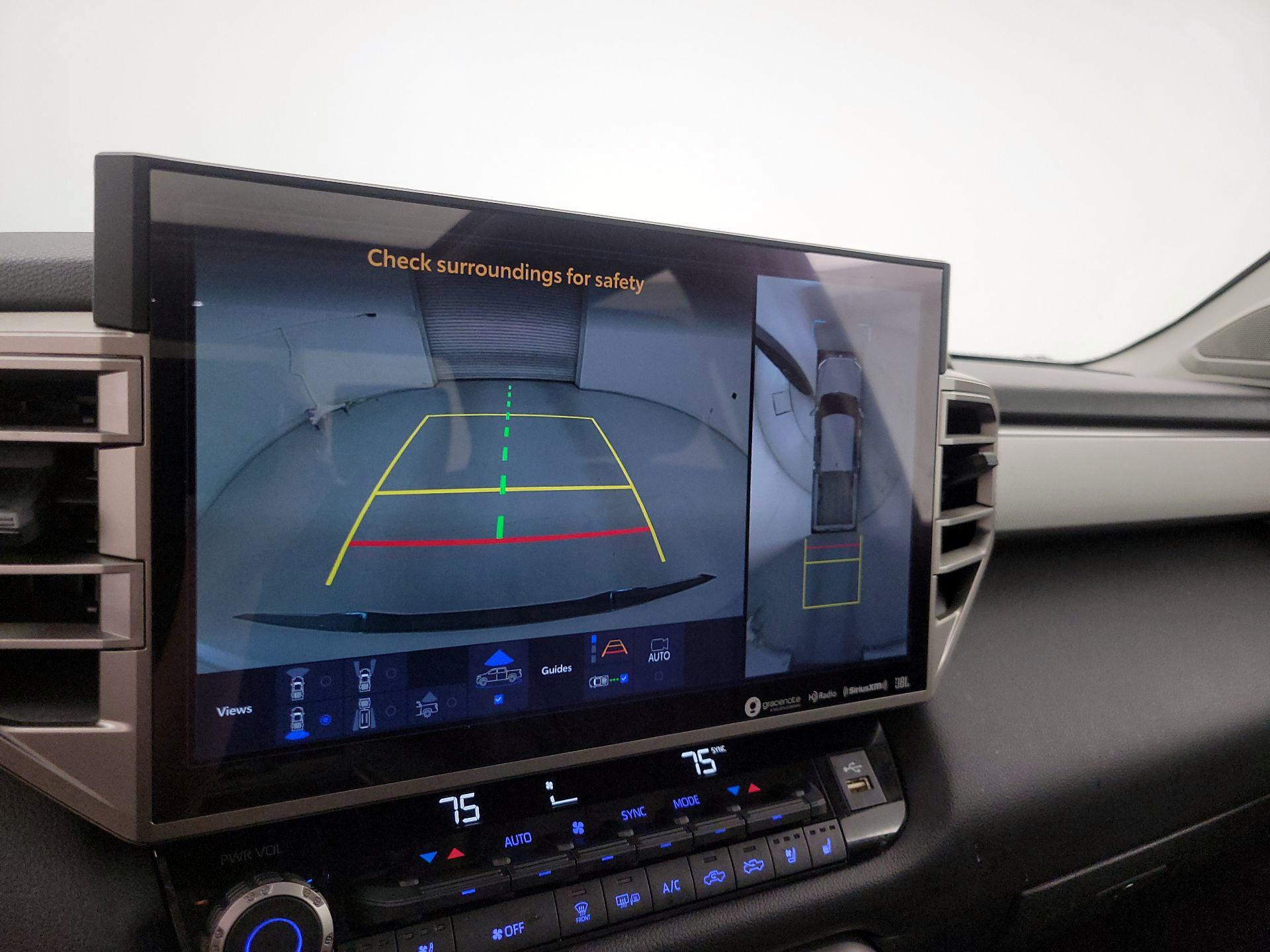 Thumbnail: 2024 Toyota Tundra - 14