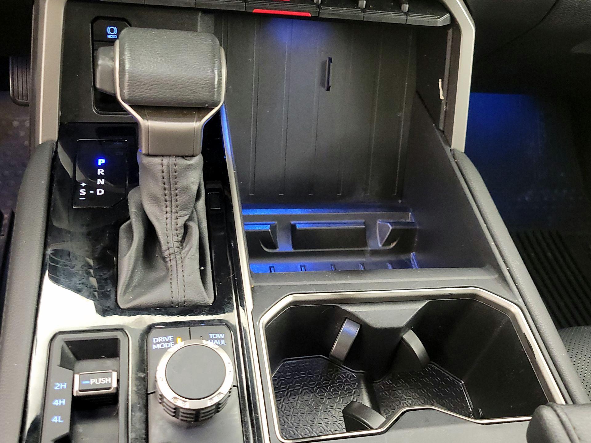 Thumbnail: 2024 Toyota Tundra - 17