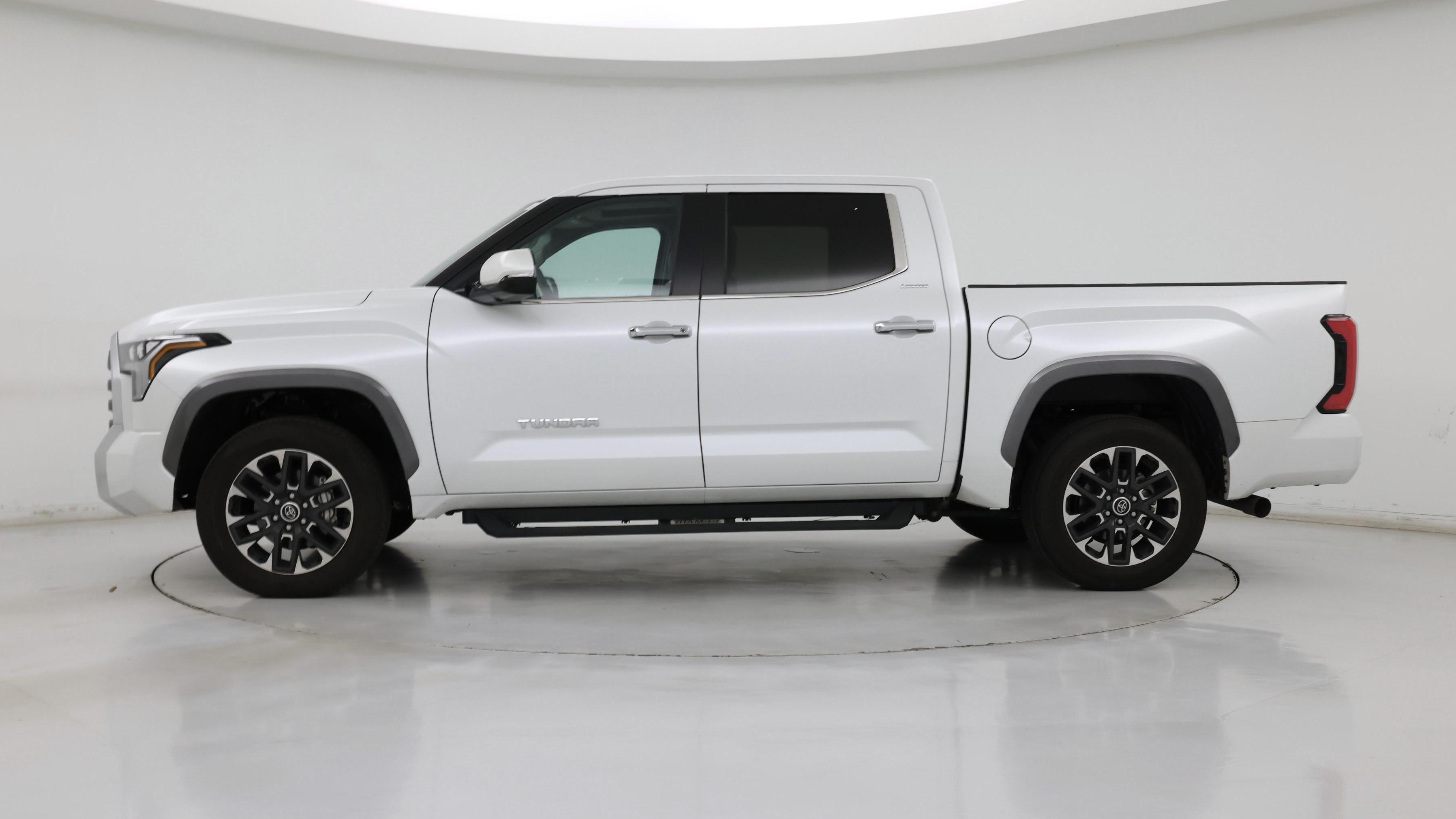 Thumbnail: 2024 Toyota Tundra - 3