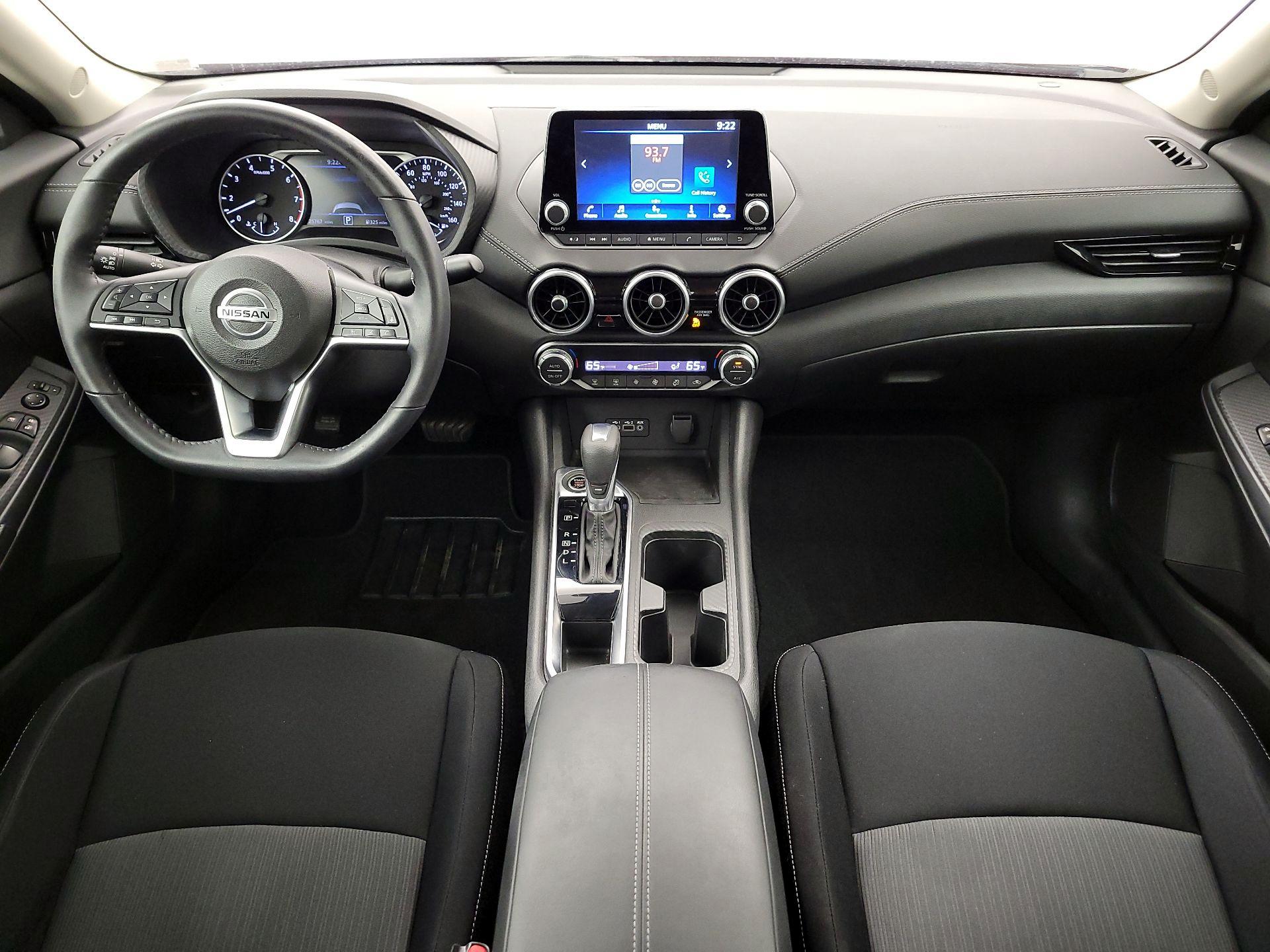 Thumbnail: 2021 Nissan Sentra - 9