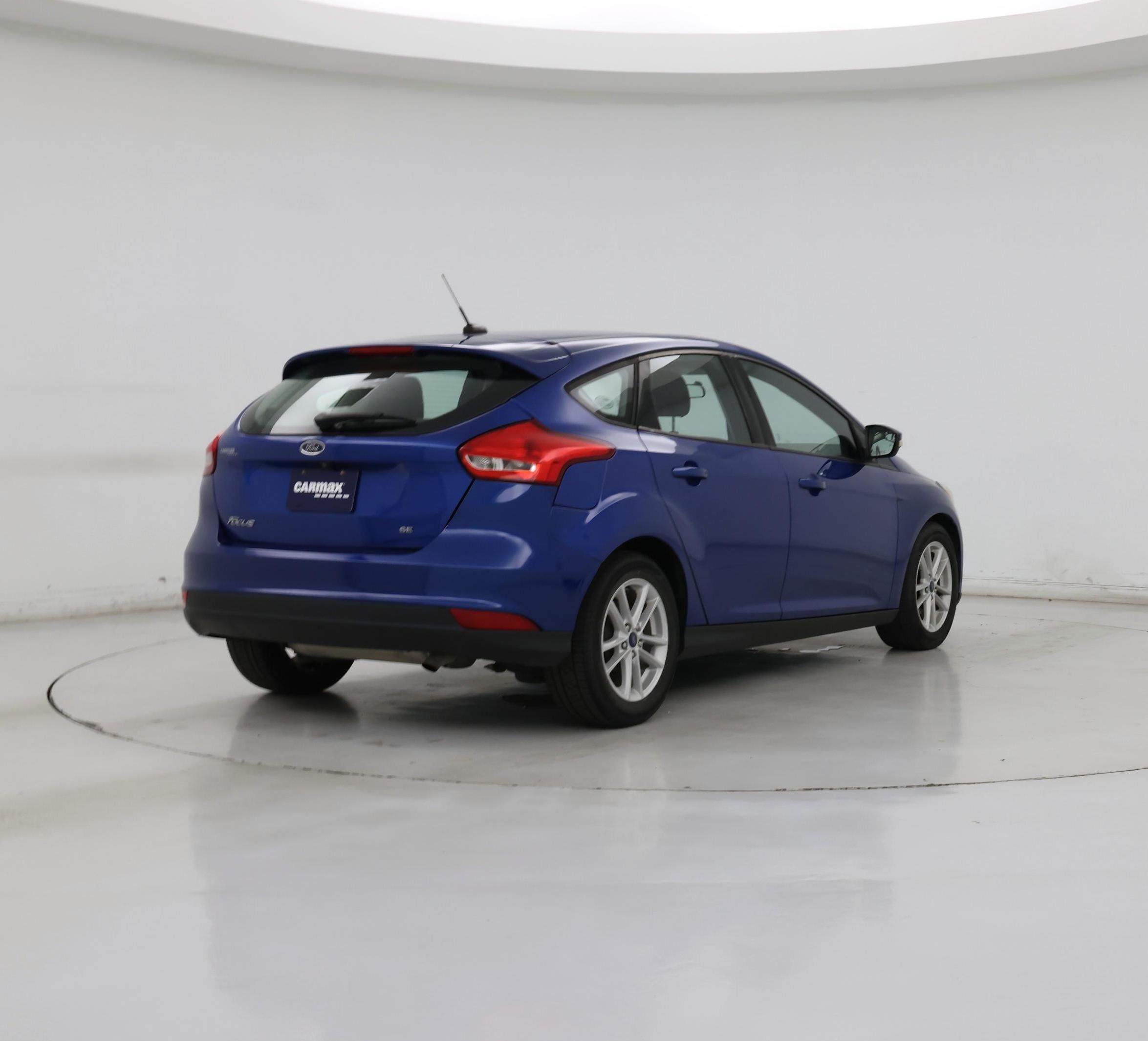 Thumbnail: 2018 Ford Focus - 8