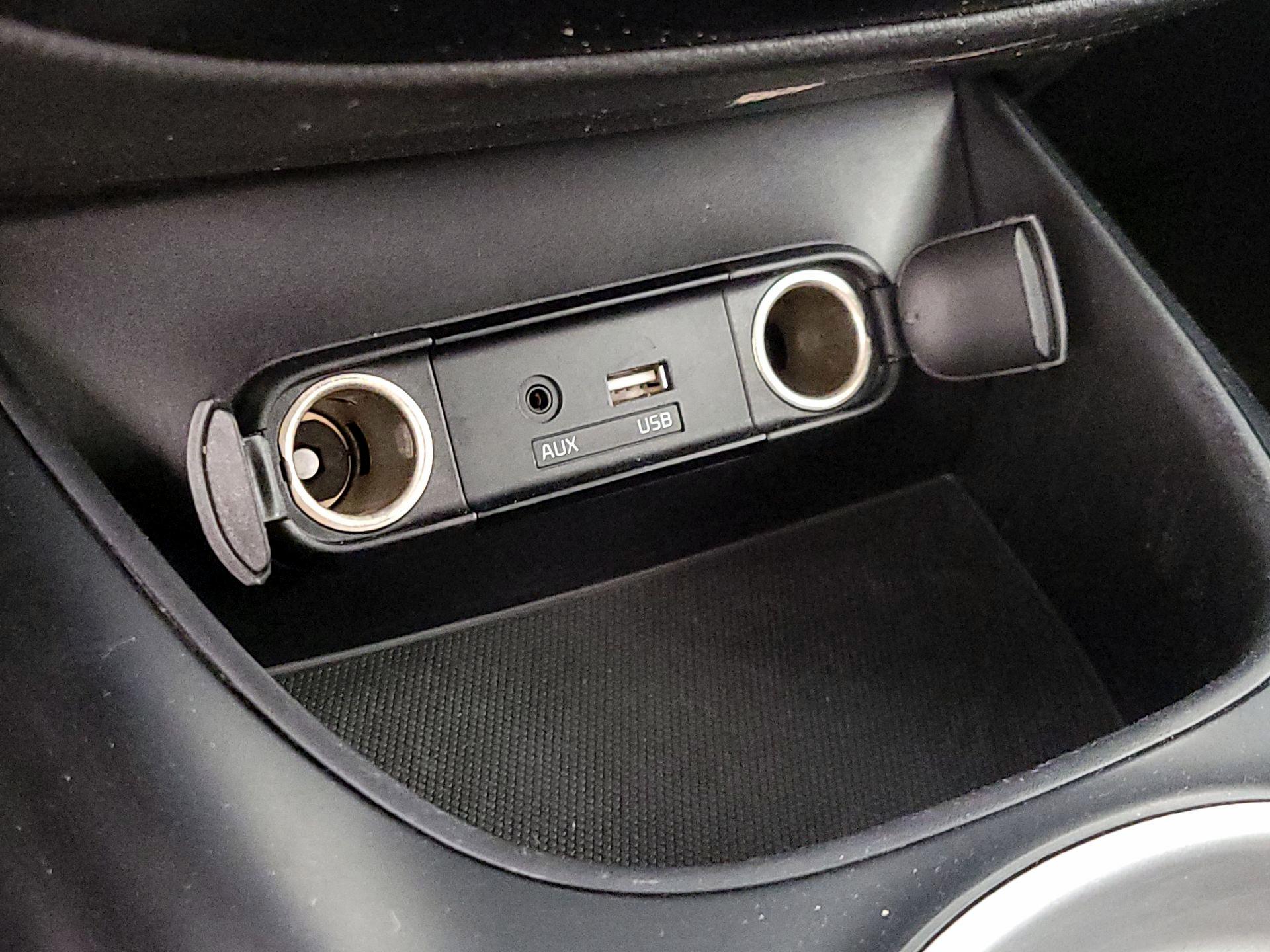 Thumbnail: 2019 Kia Soul - 17