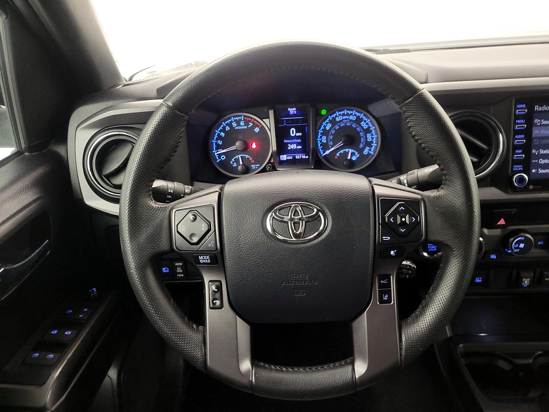 Thumbnail: 2020 Toyota Tacoma - 10