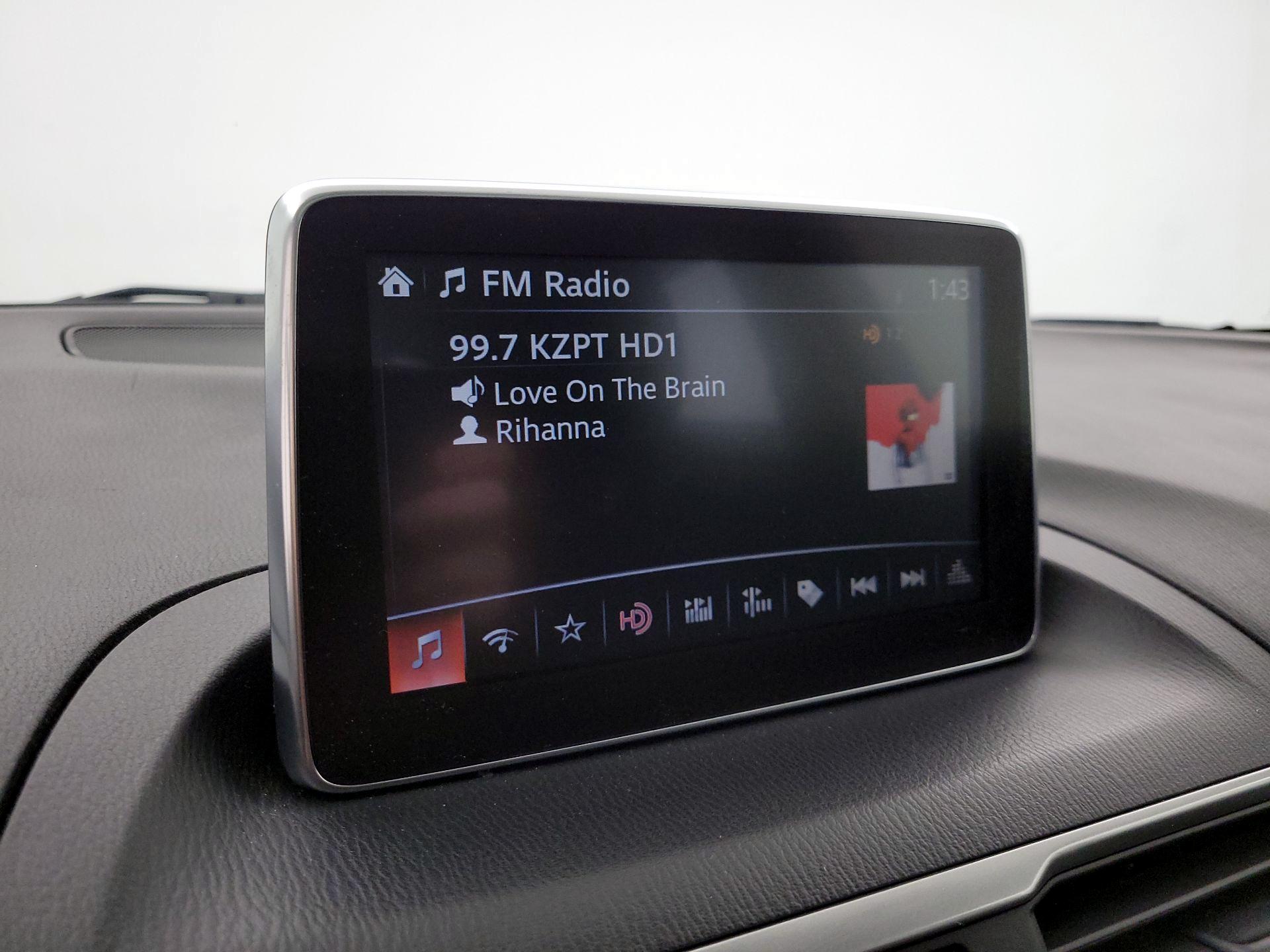 Thumbnail: 2015 Mazda Mazda3 - 16