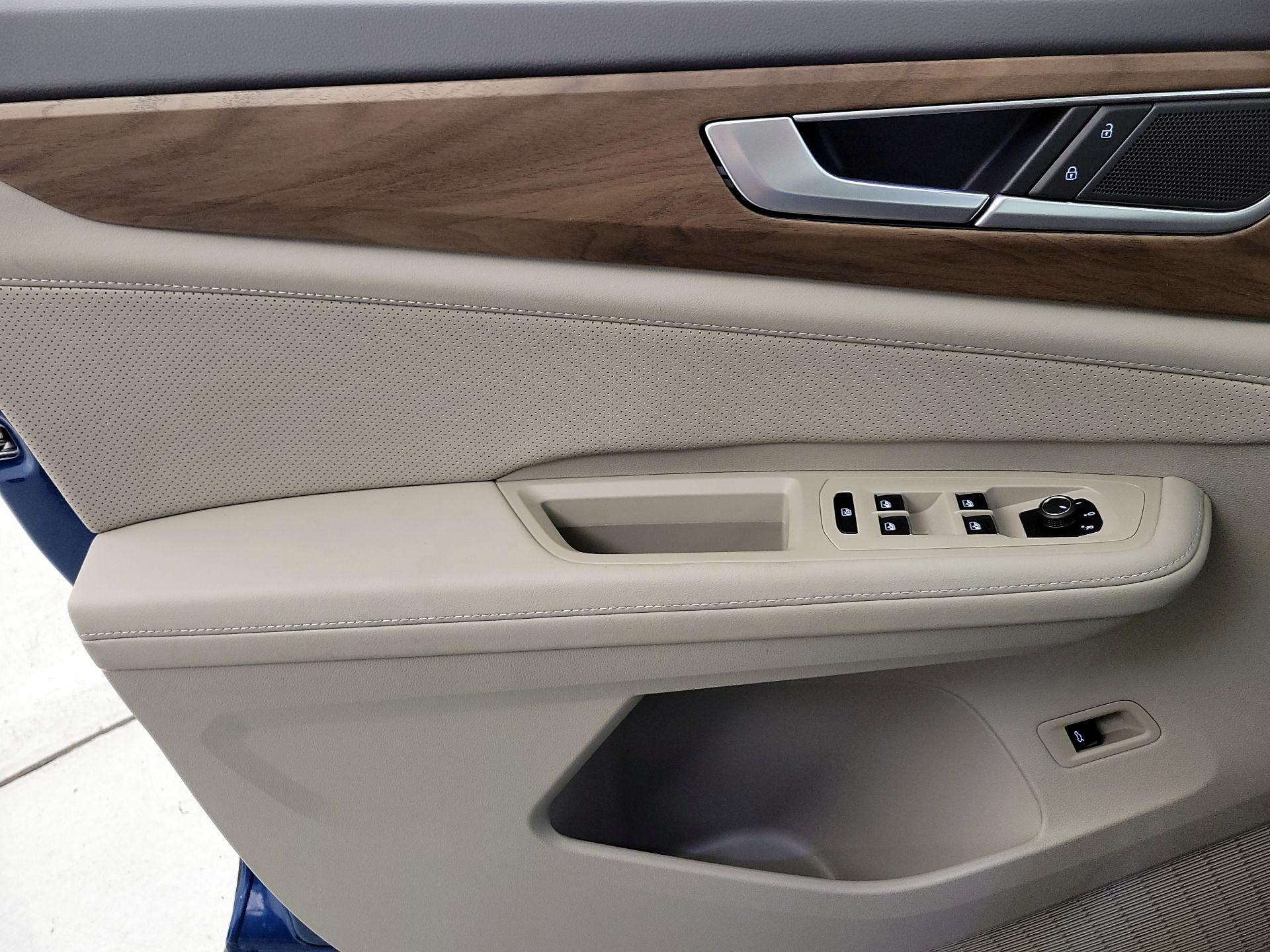 Thumbnail: 2025 Volkswagen Atlas - 12