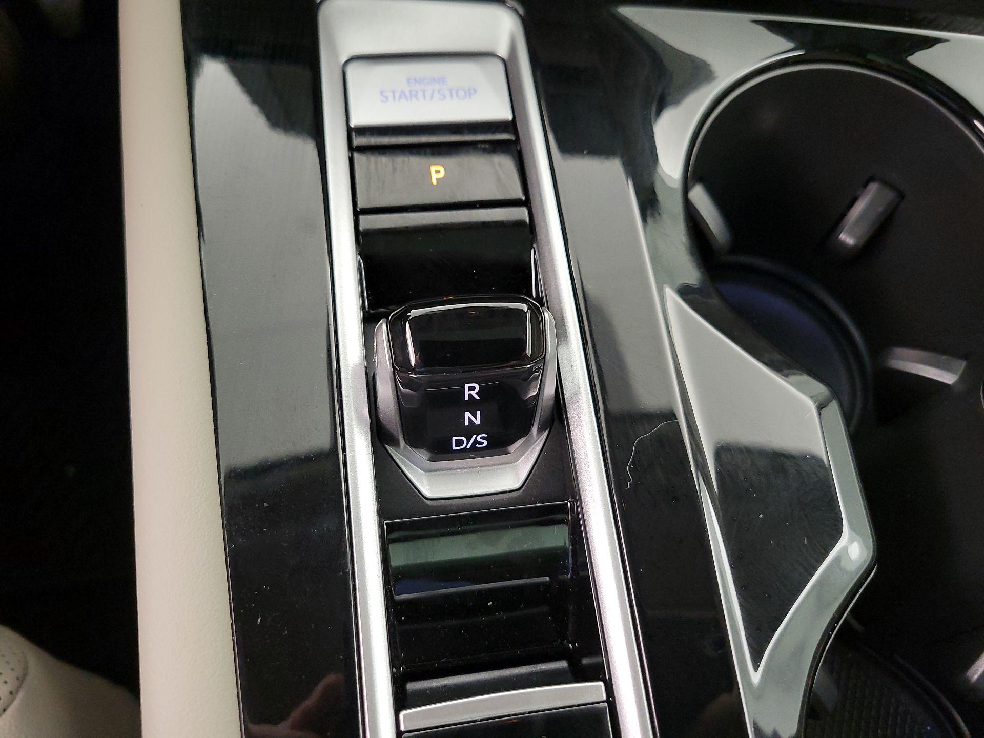 Thumbnail: 2025 Volkswagen Atlas - 17