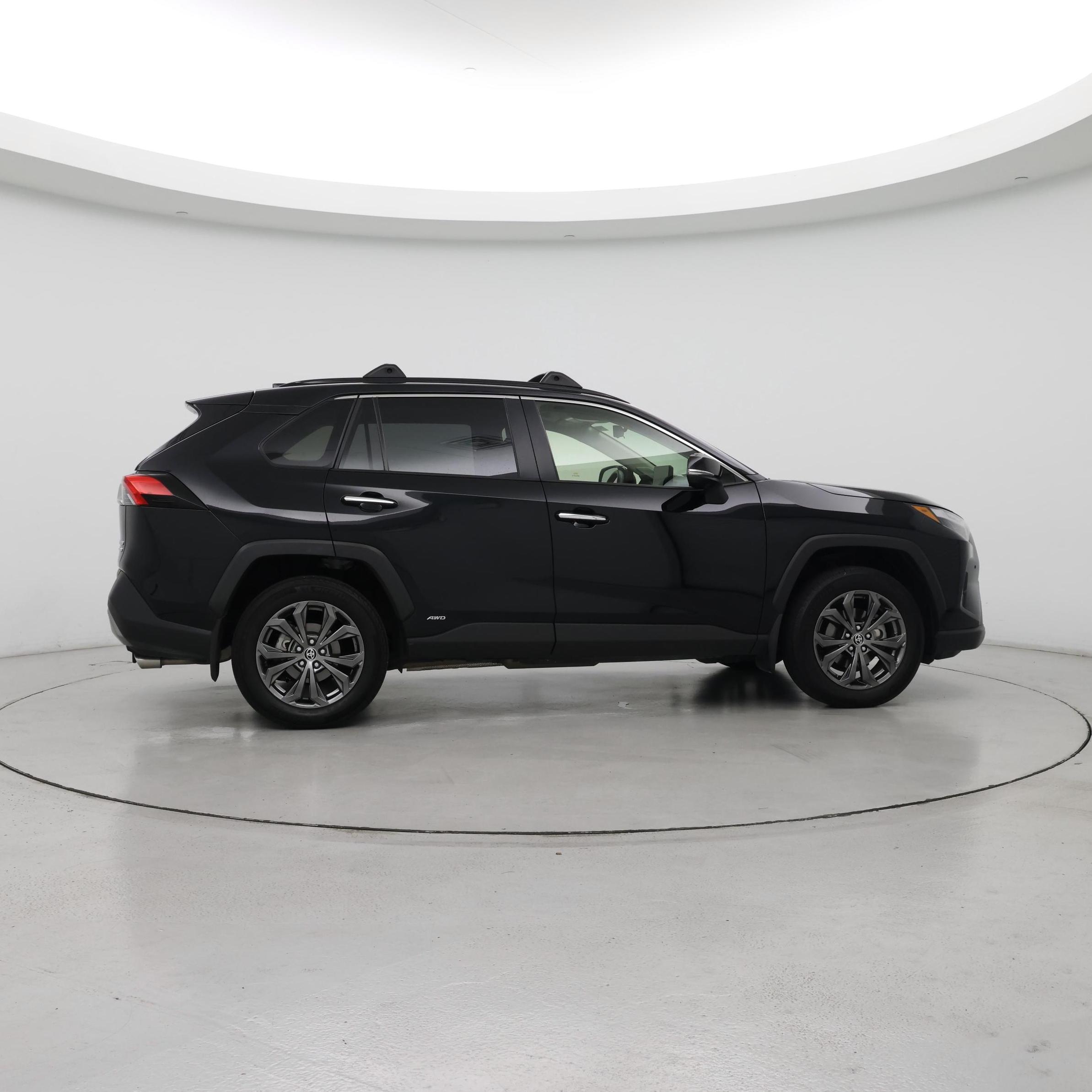 Thumbnail: 2023 Toyota RAV4 - 7