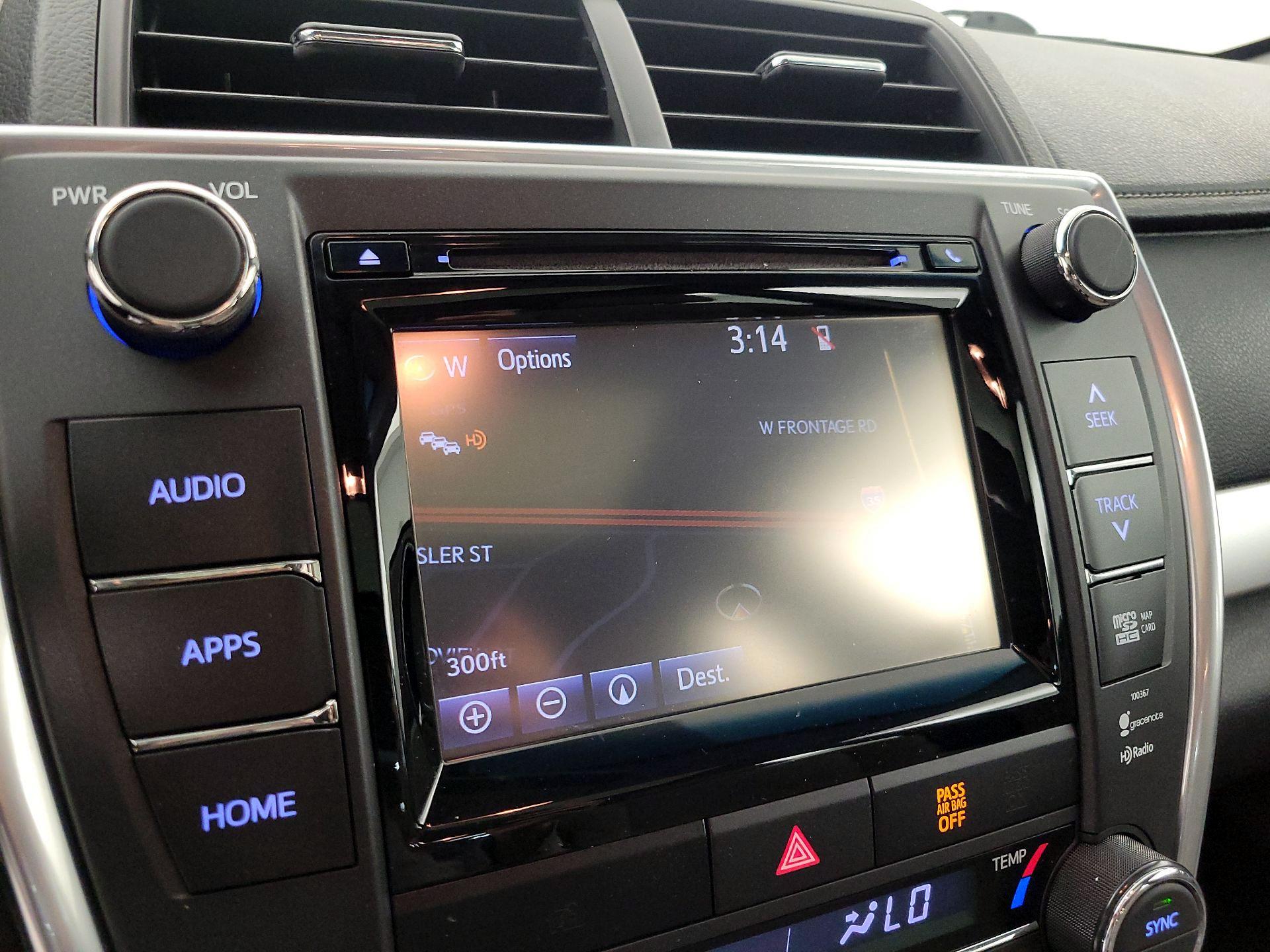 Thumbnail: 2015 Toyota Camry - 14
