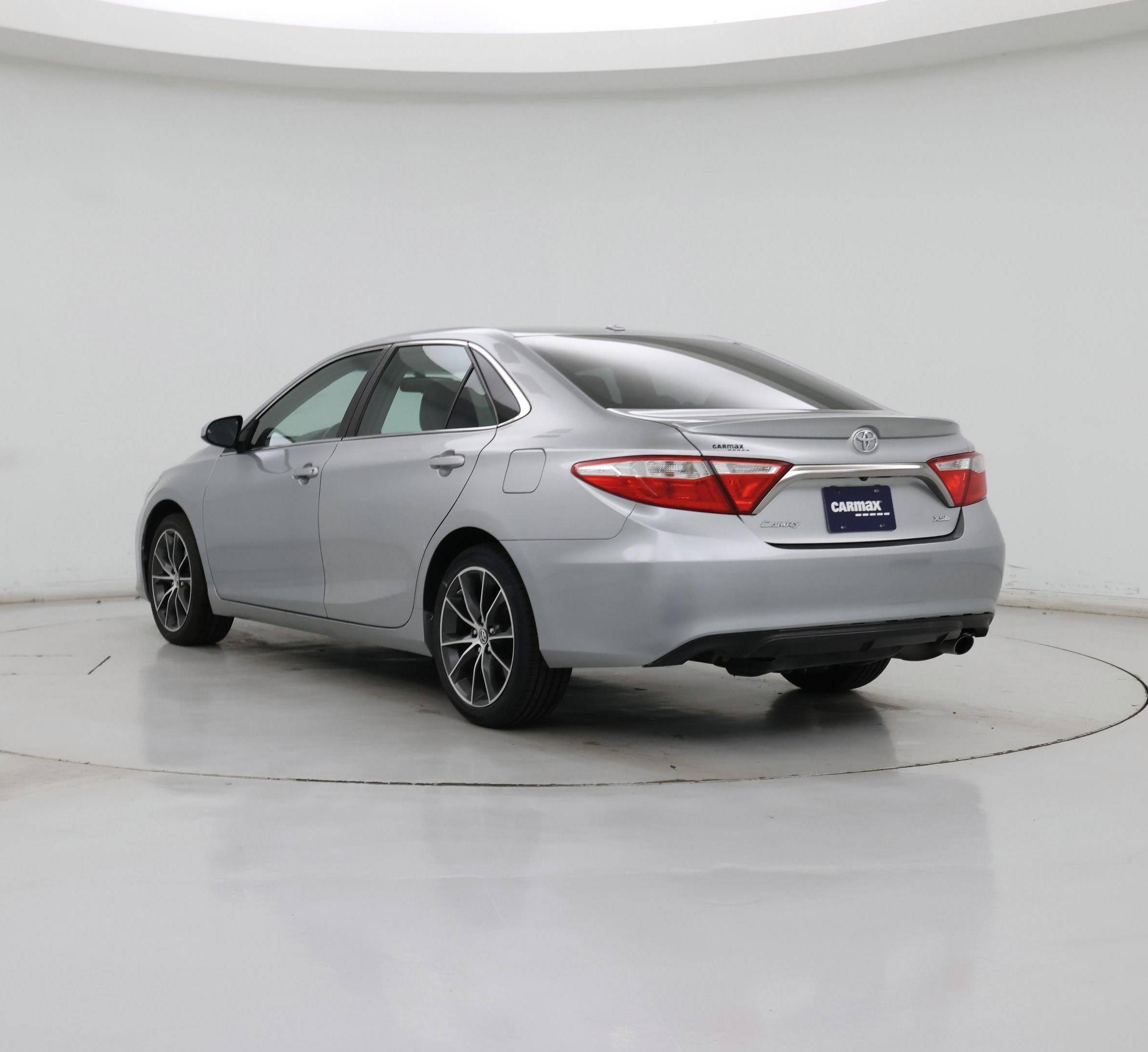 Thumbnail: 2015 Toyota Camry - 2