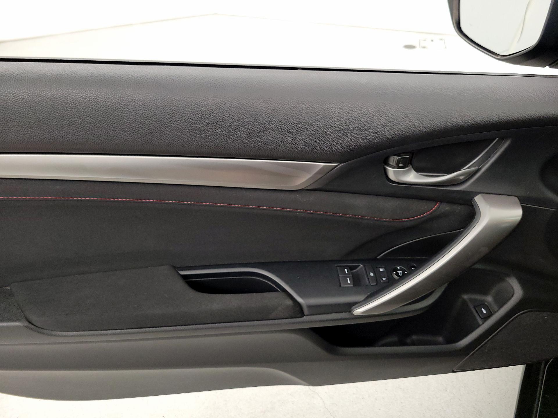 Thumbnail: 2020 Honda Civic - 12