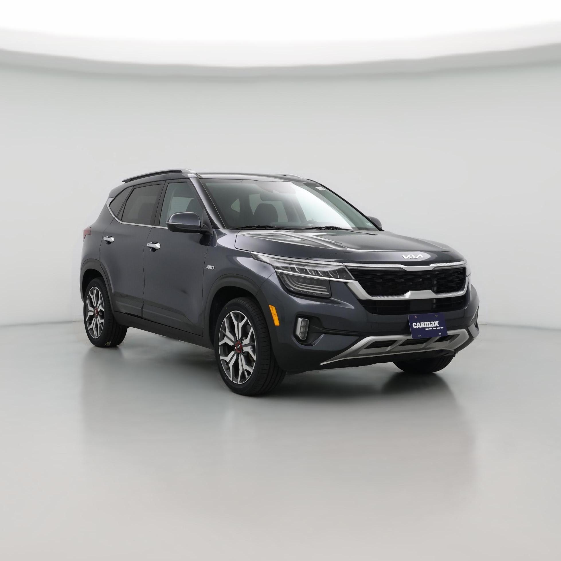 Thumbnail: 2023 Kia Seltos - 1