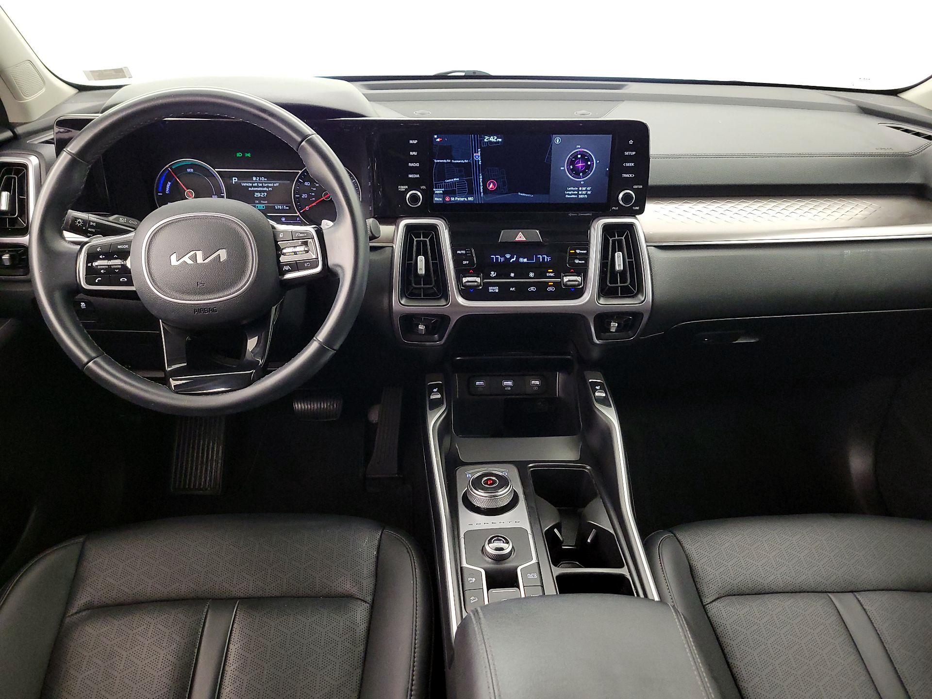 Thumbnail: 2022 Kia Sorento - 9